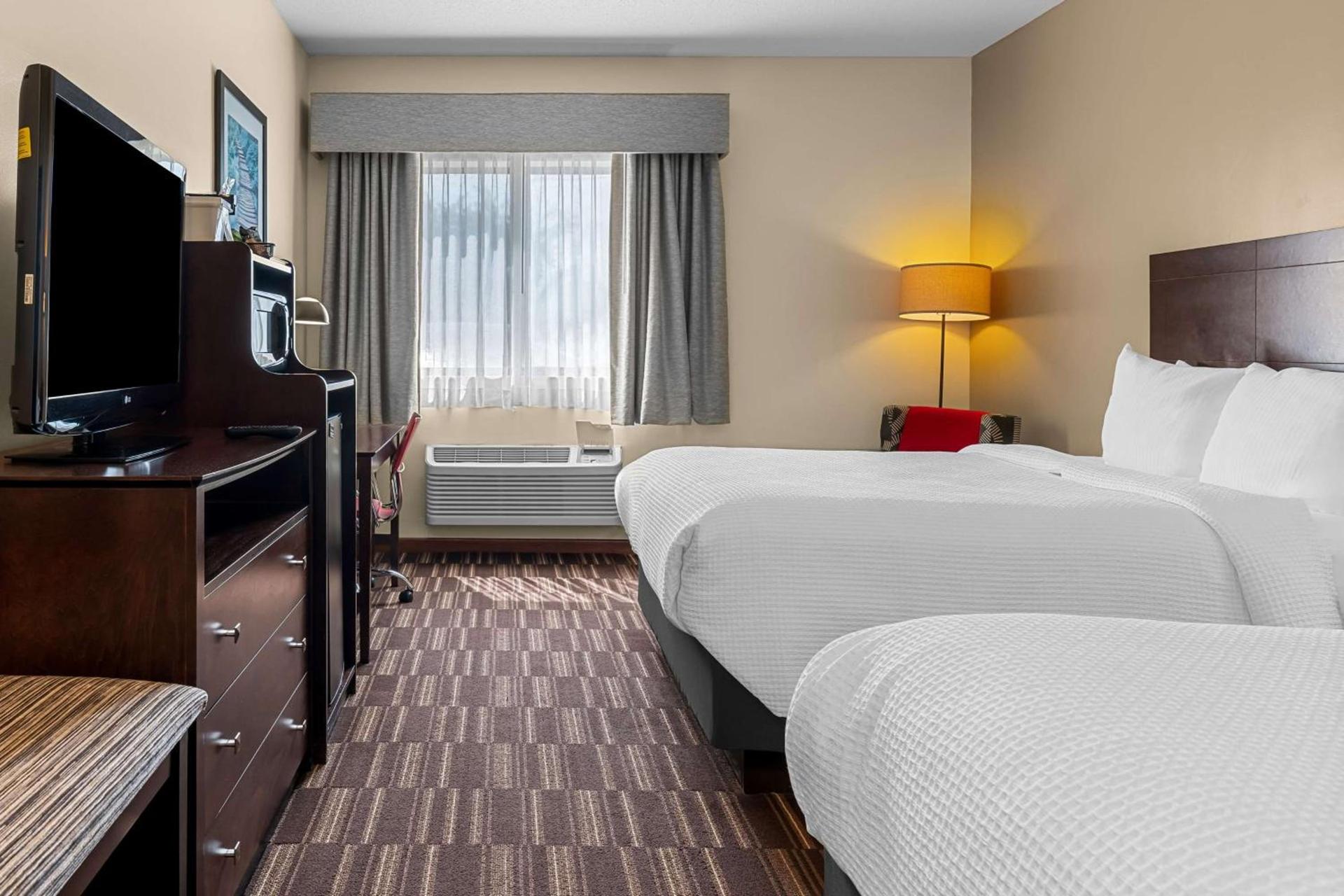 Best Western University Inn photo 12