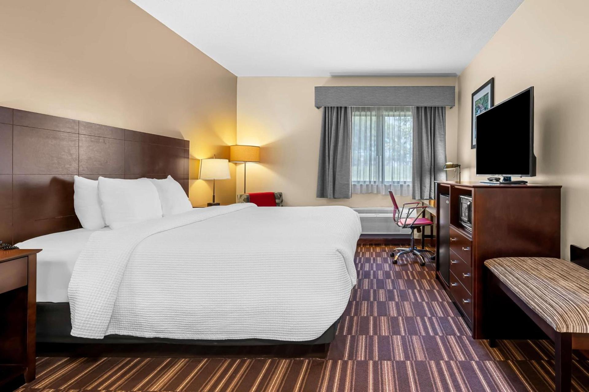 Best Western University Inn photo 15
