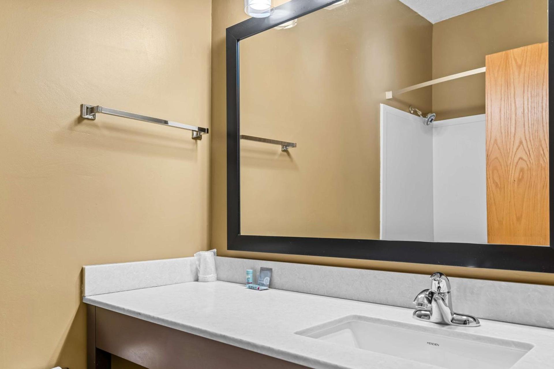 Best Western University Inn photo 20