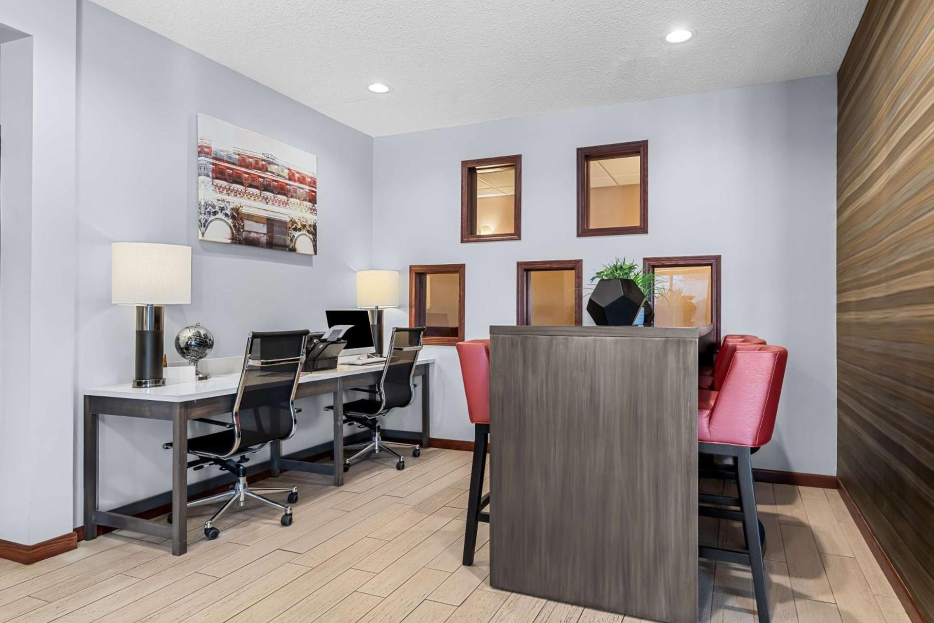 Best Western University Inn photo 24