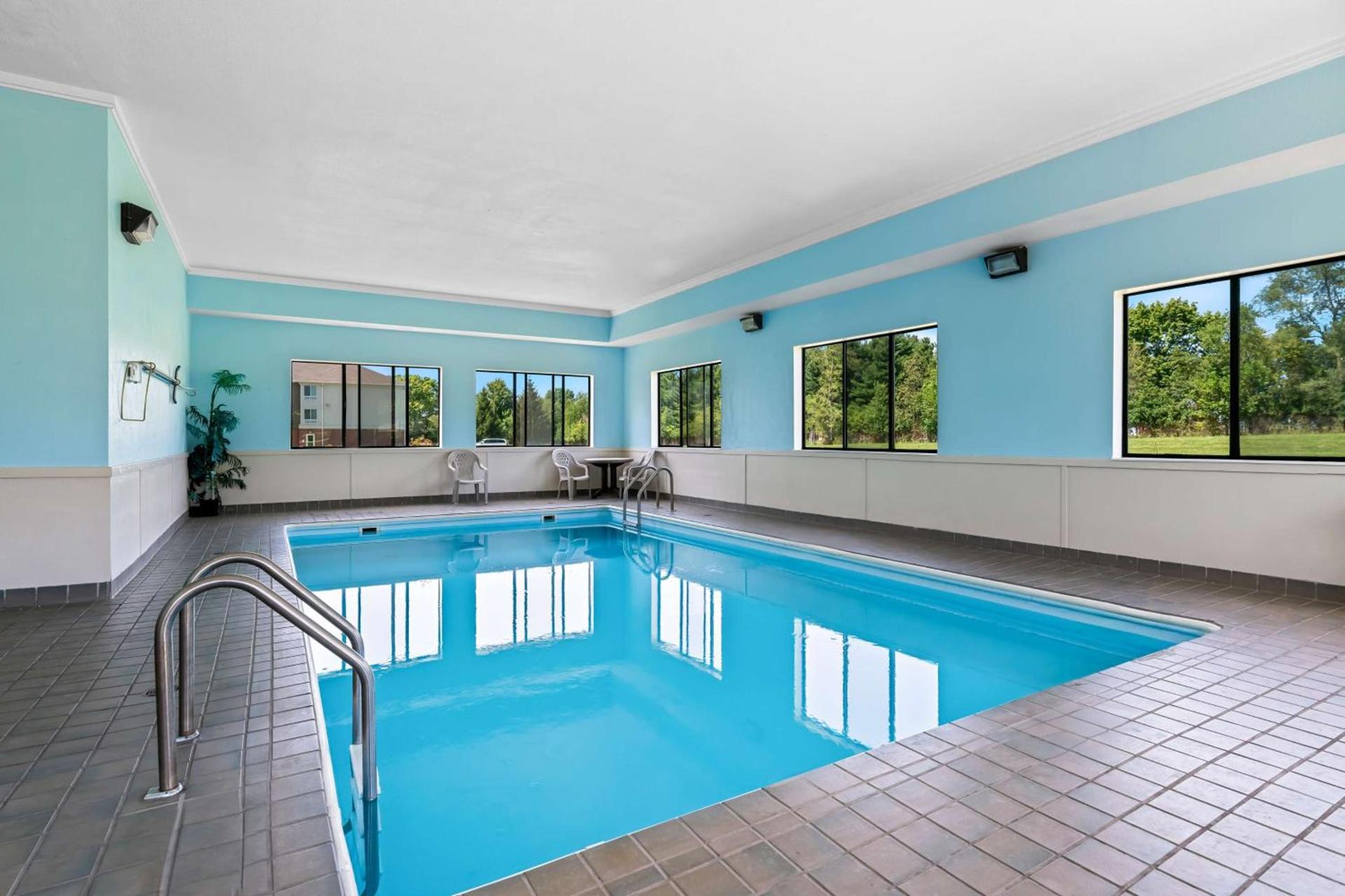 Best Western University Inn photo 26