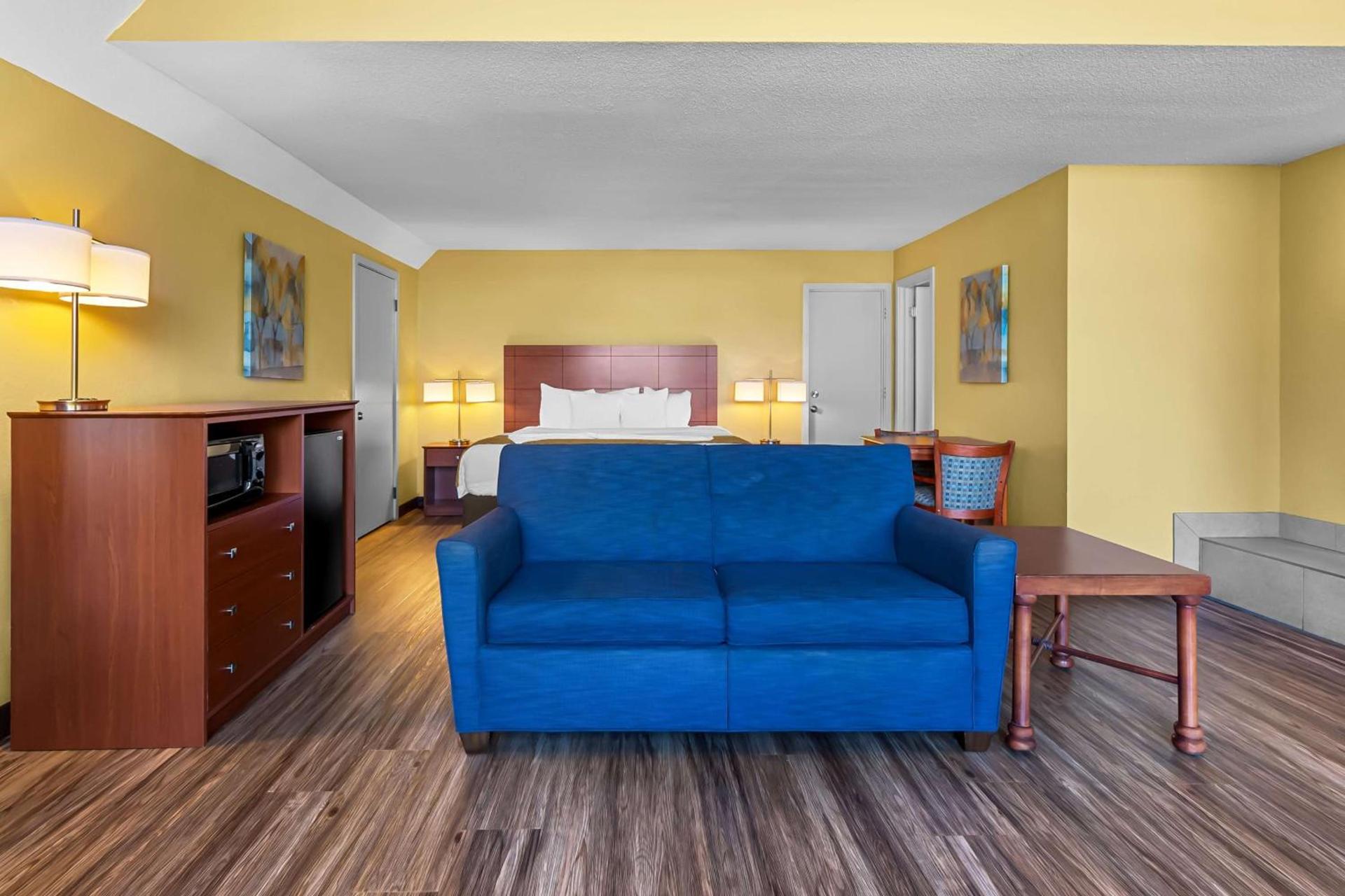 Best Western Toni Inn photo 19