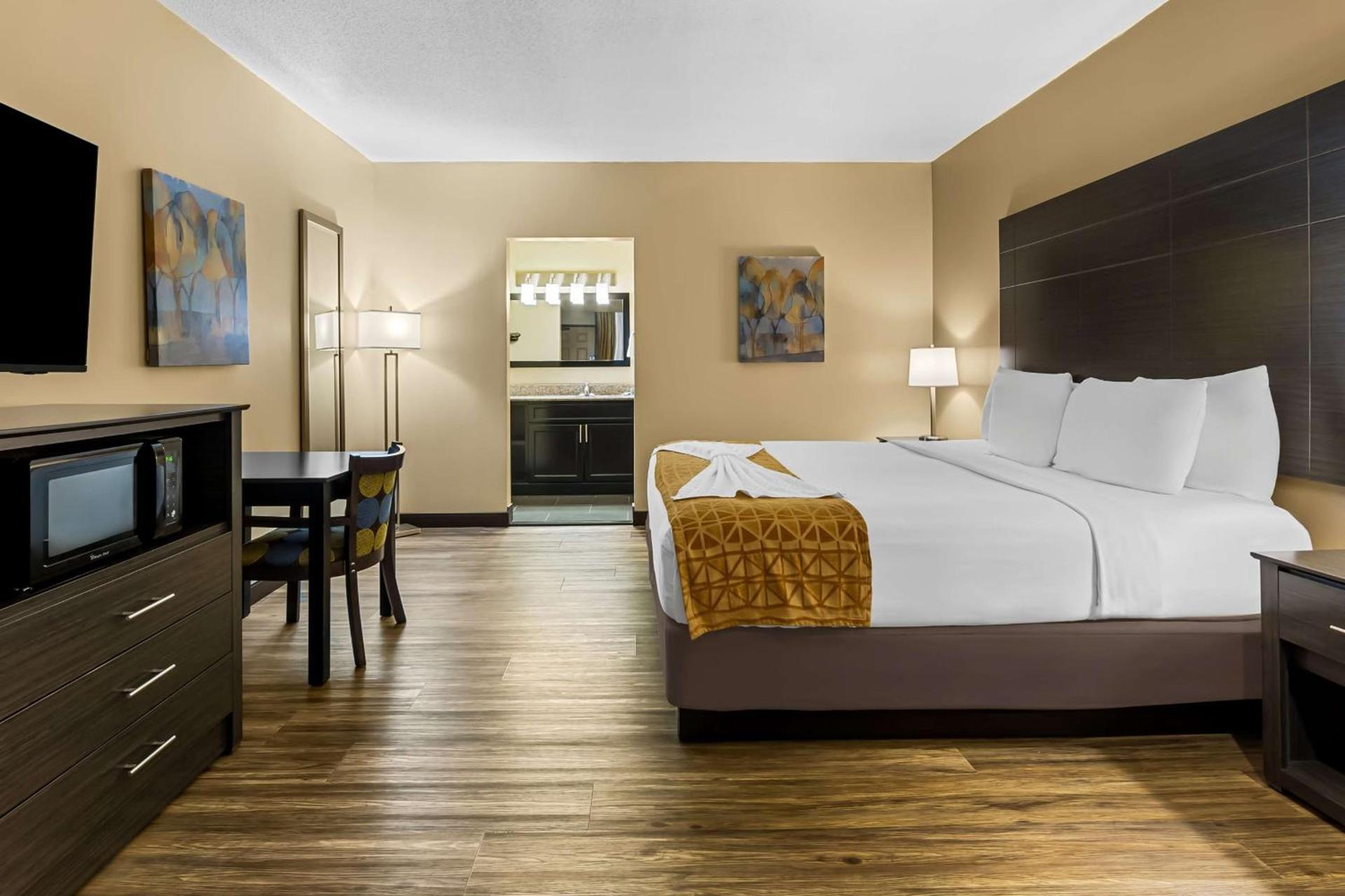 Best Western Toni Inn photo 21