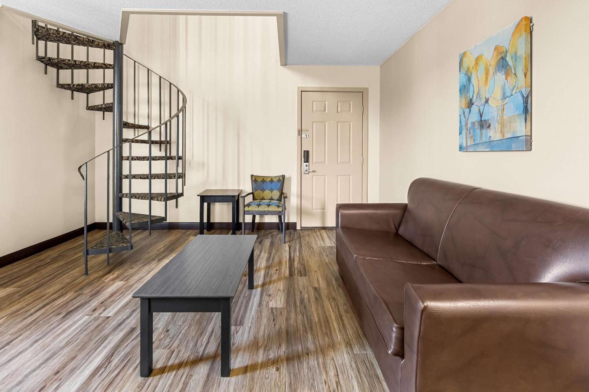 Best Western Toni Inn photo 10