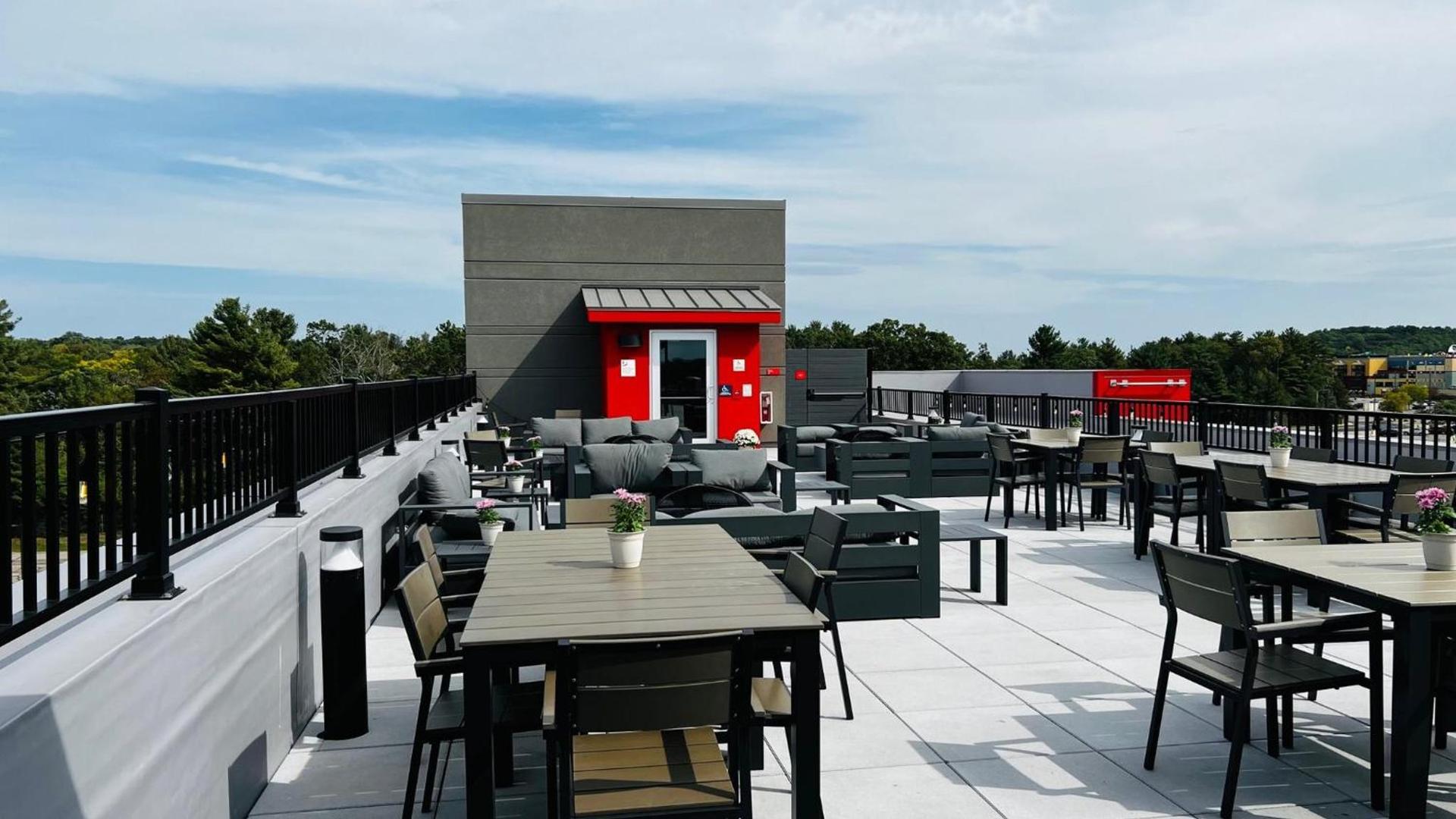 avid hotel Wisconsin Dells Lake Delton by IHG photo 29
