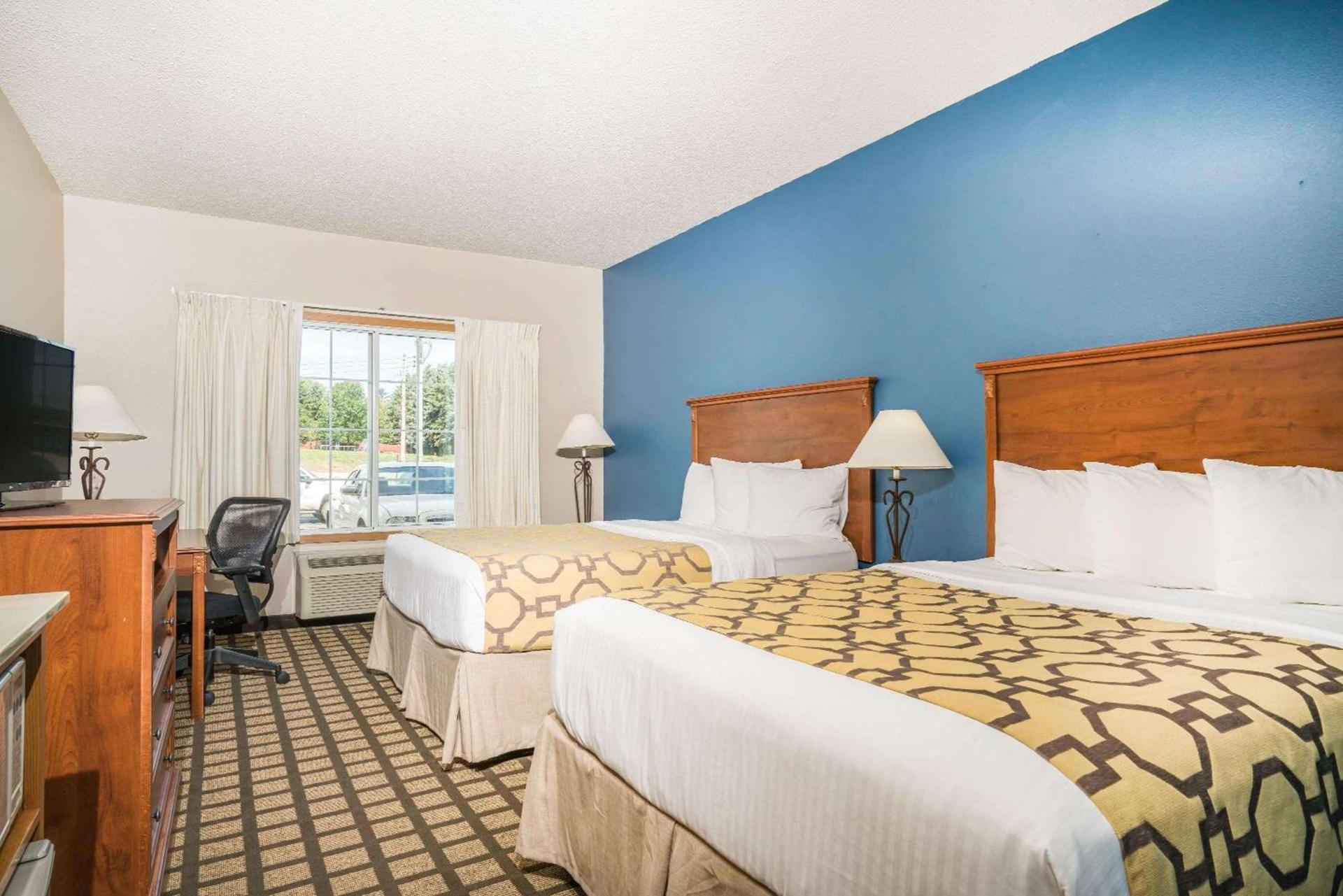 Baymont by Wyndham Albany MN photo 8