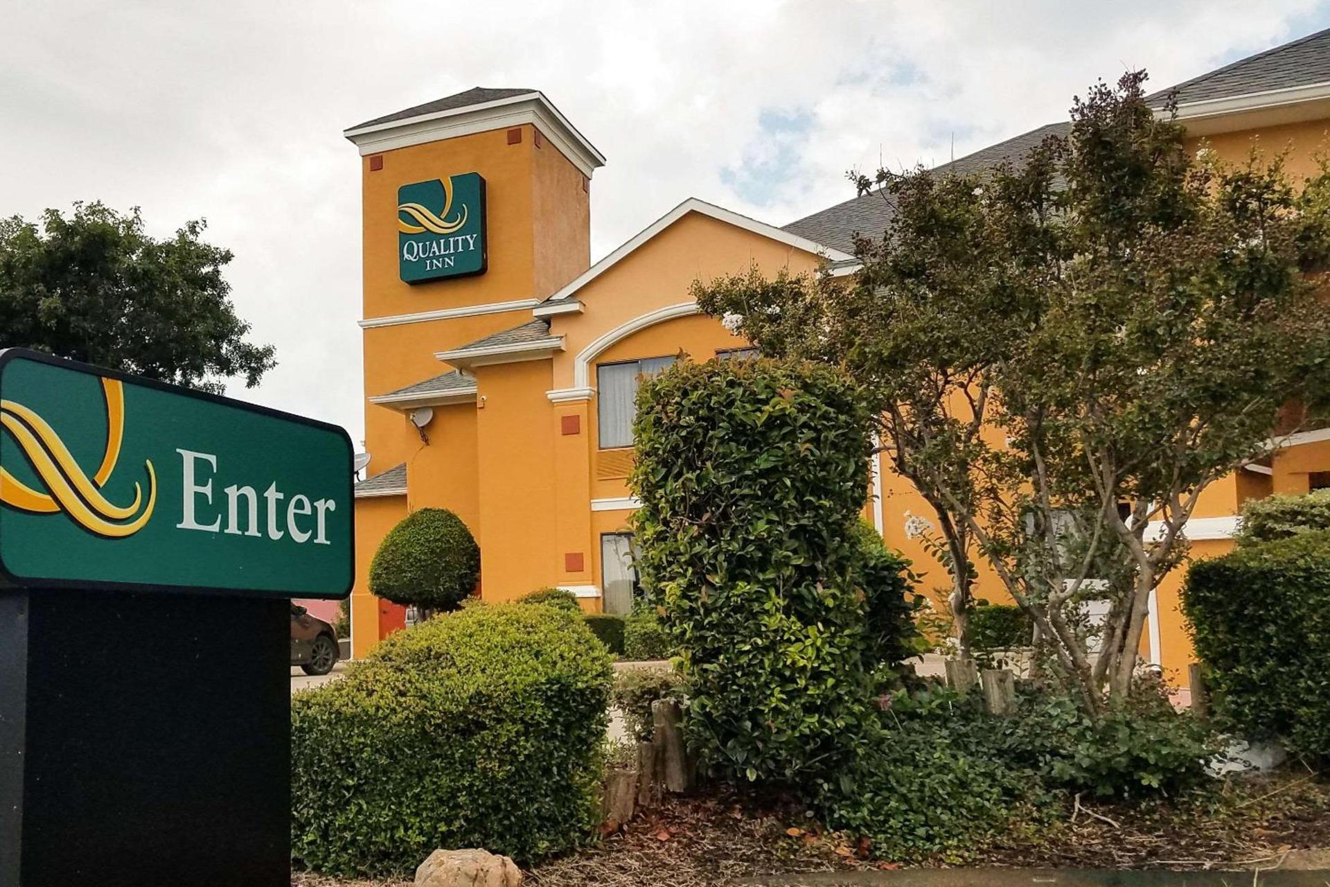 Quality Inn Hillsboro I-35 photo 6
