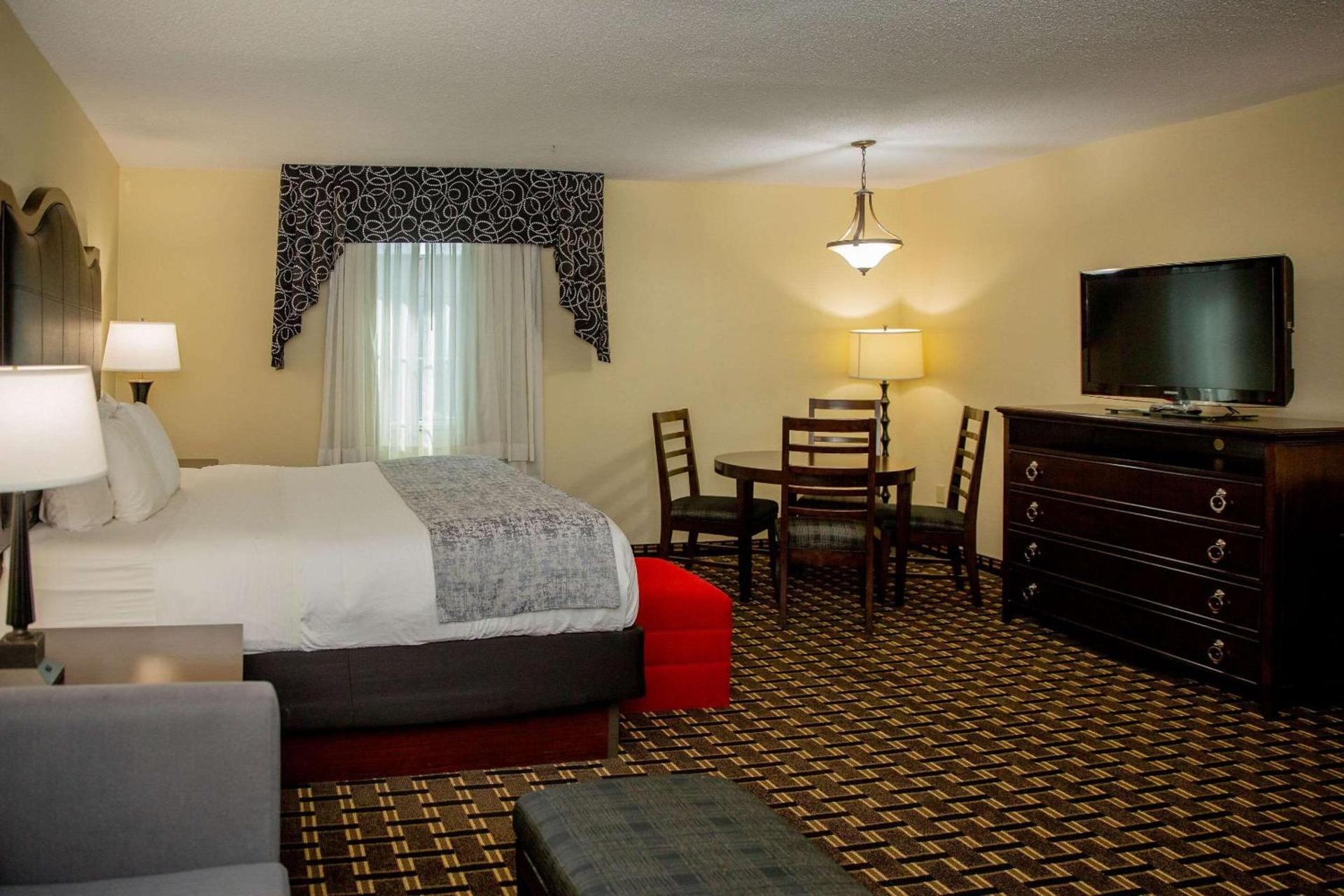 Evangeline Downs Hotel, an Ascend Collection Hotel photo 5