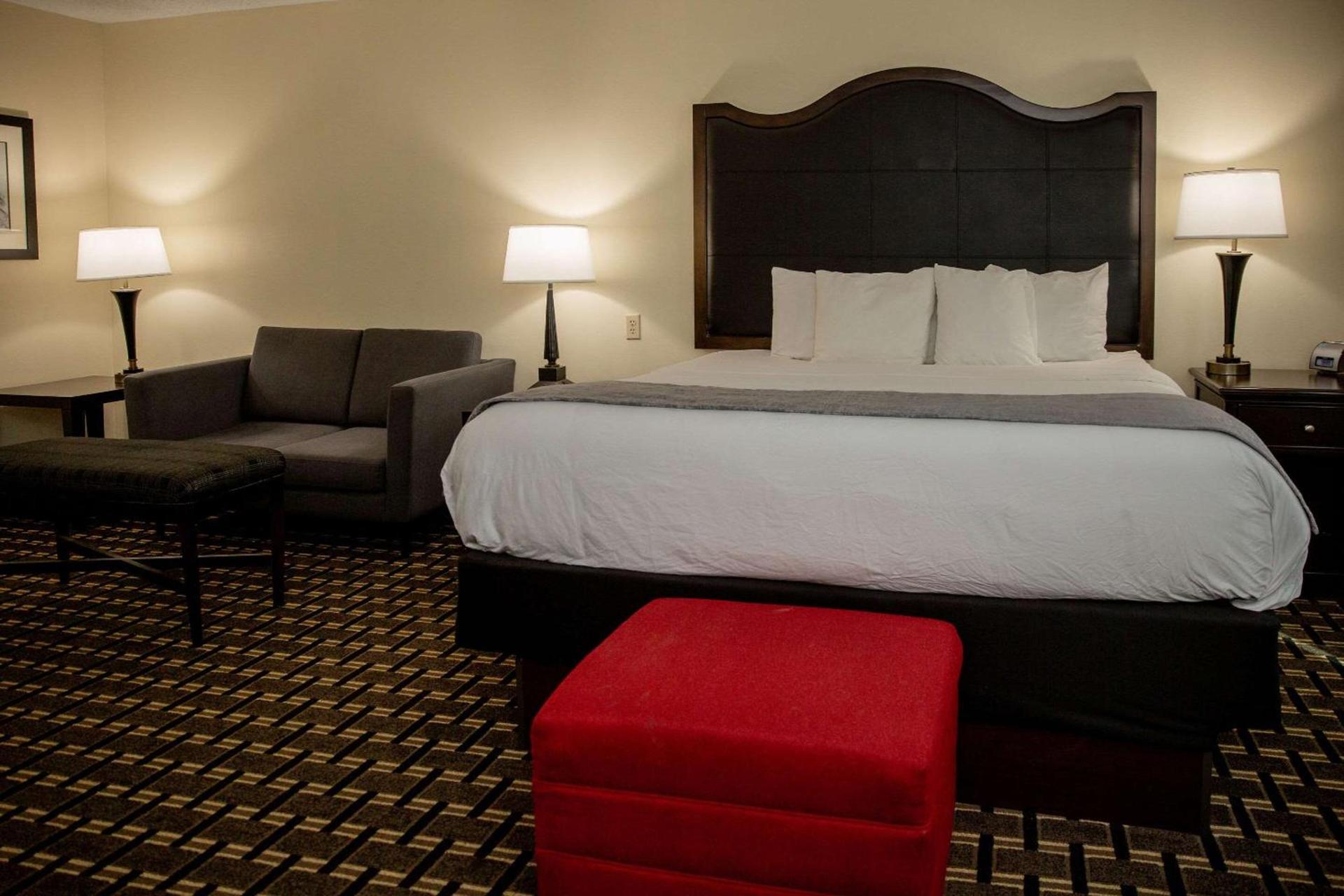 Evangeline Downs Hotel, an Ascend Collection Hotel photo 6
