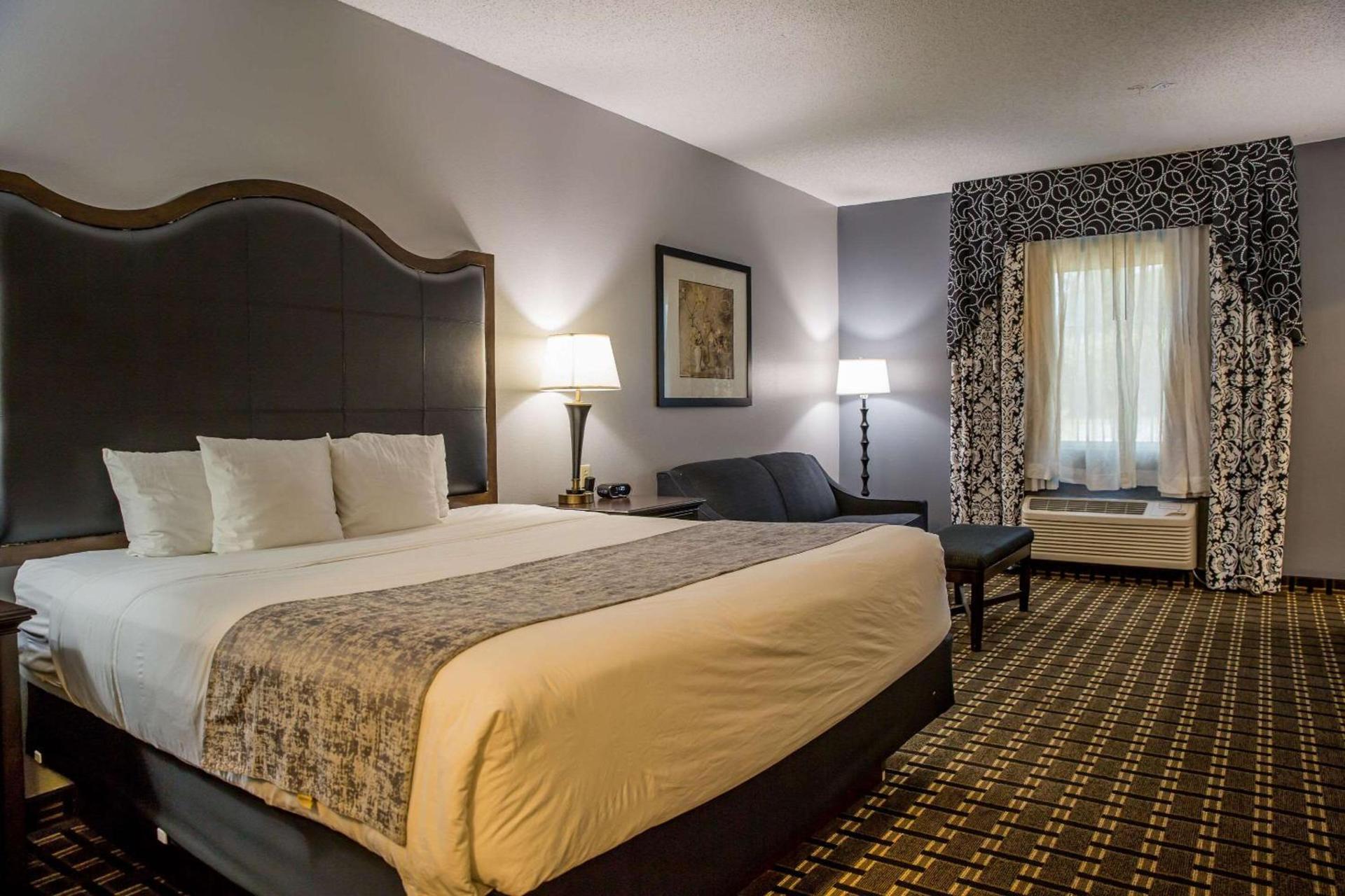 Evangeline Downs Hotel, an Ascend Collection Hotel photo 10