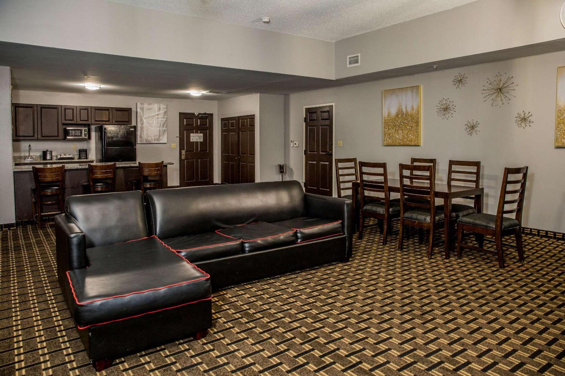 Evangeline Downs Hotel, an Ascend Collection Hotel photo 19
