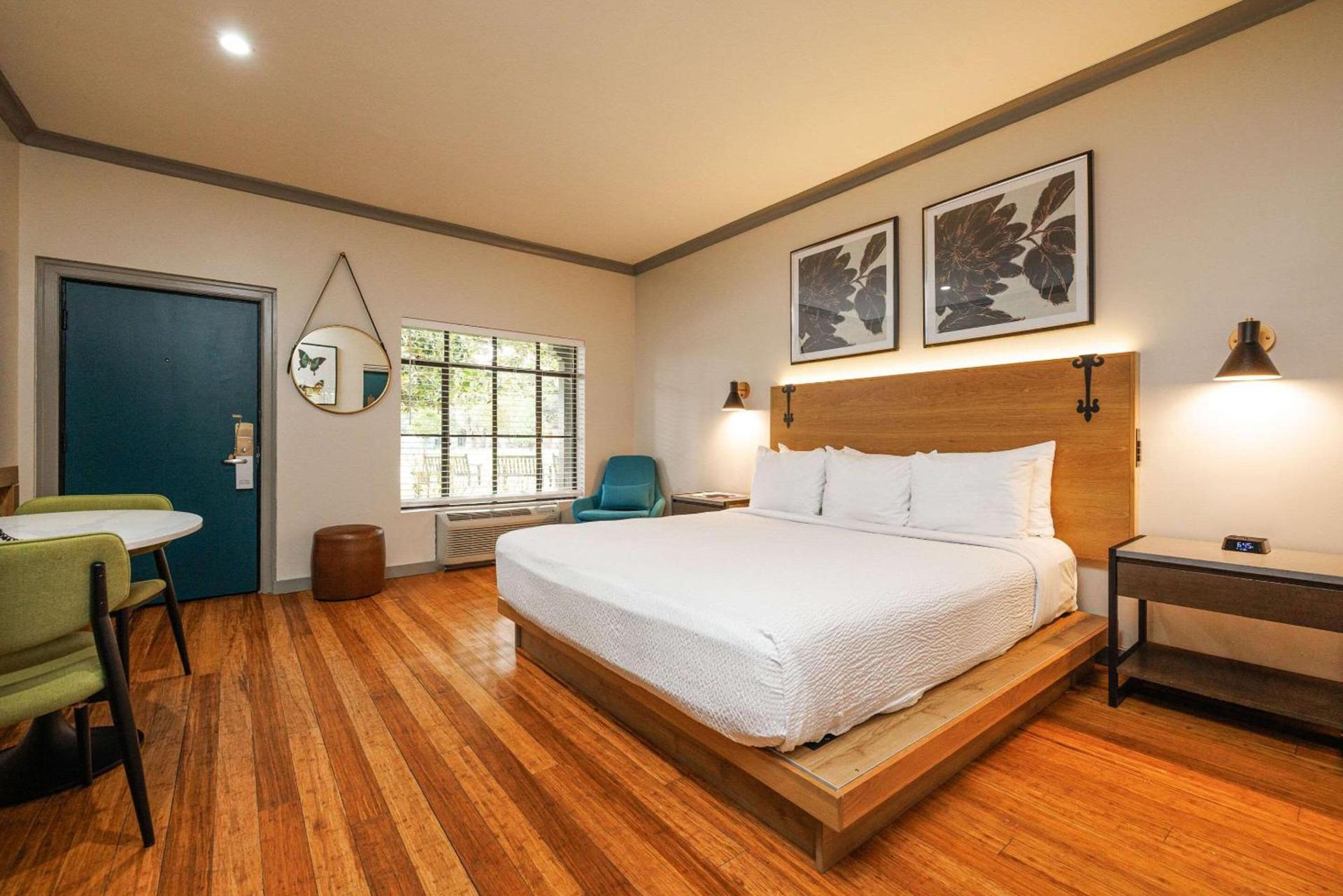 Inn Marin and Suites, an Ascend Collection Hotel photo 51