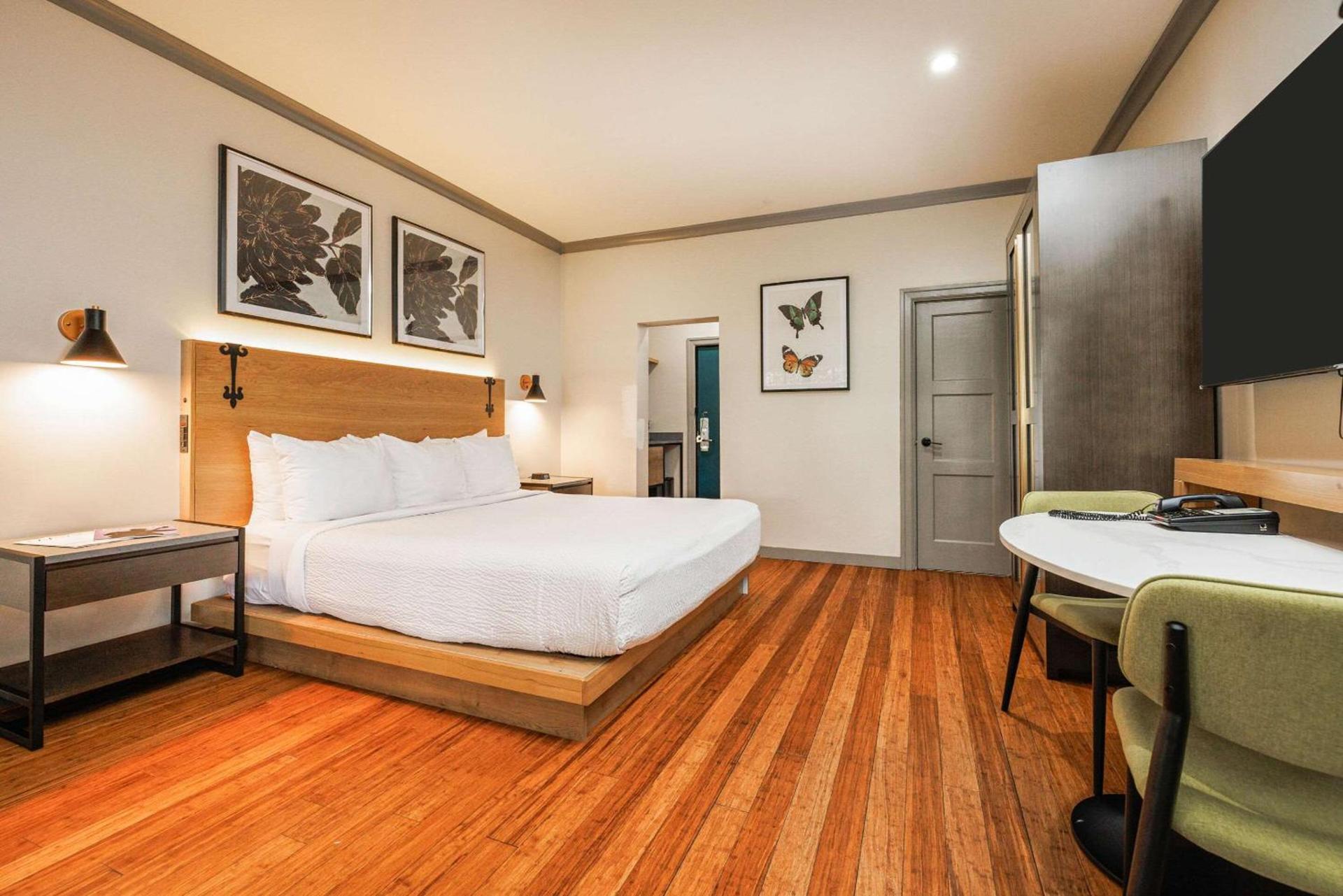 Inn Marin and Suites, an Ascend Collection Hotel photo 52