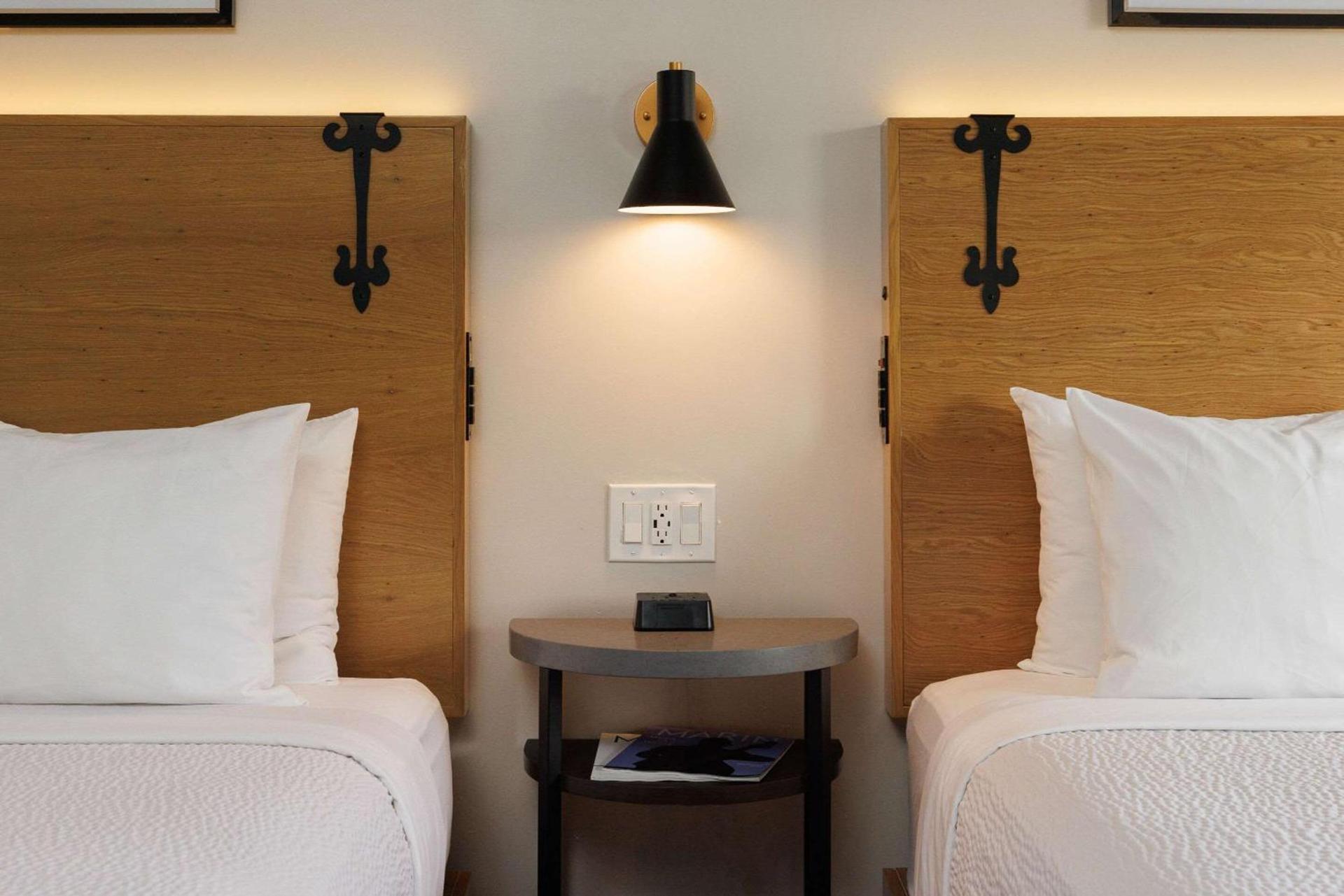 Inn Marin and Suites, an Ascend Collection Hotel photo 56