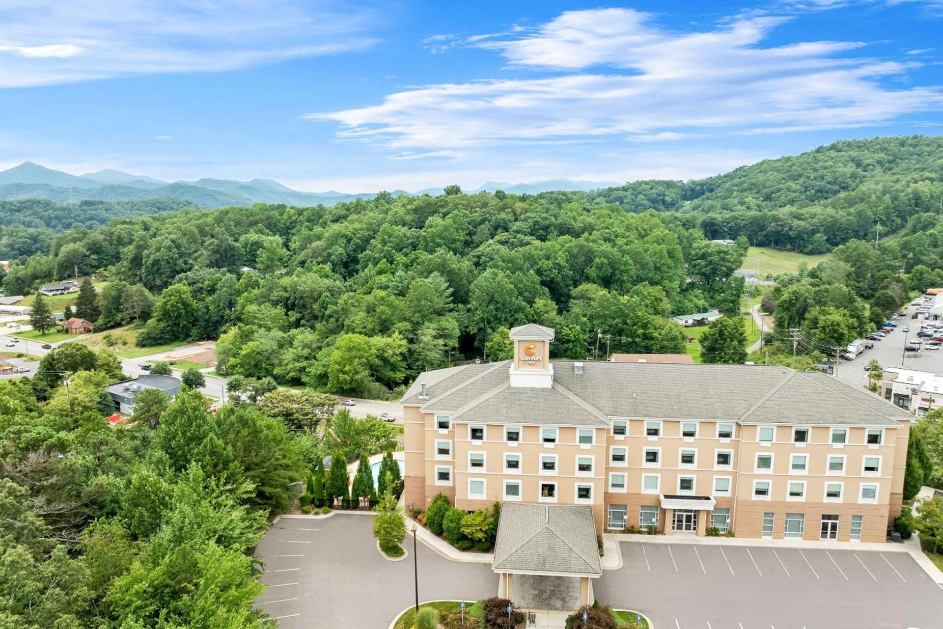 Comfort Inn Sylva - Cullowhee photo 4