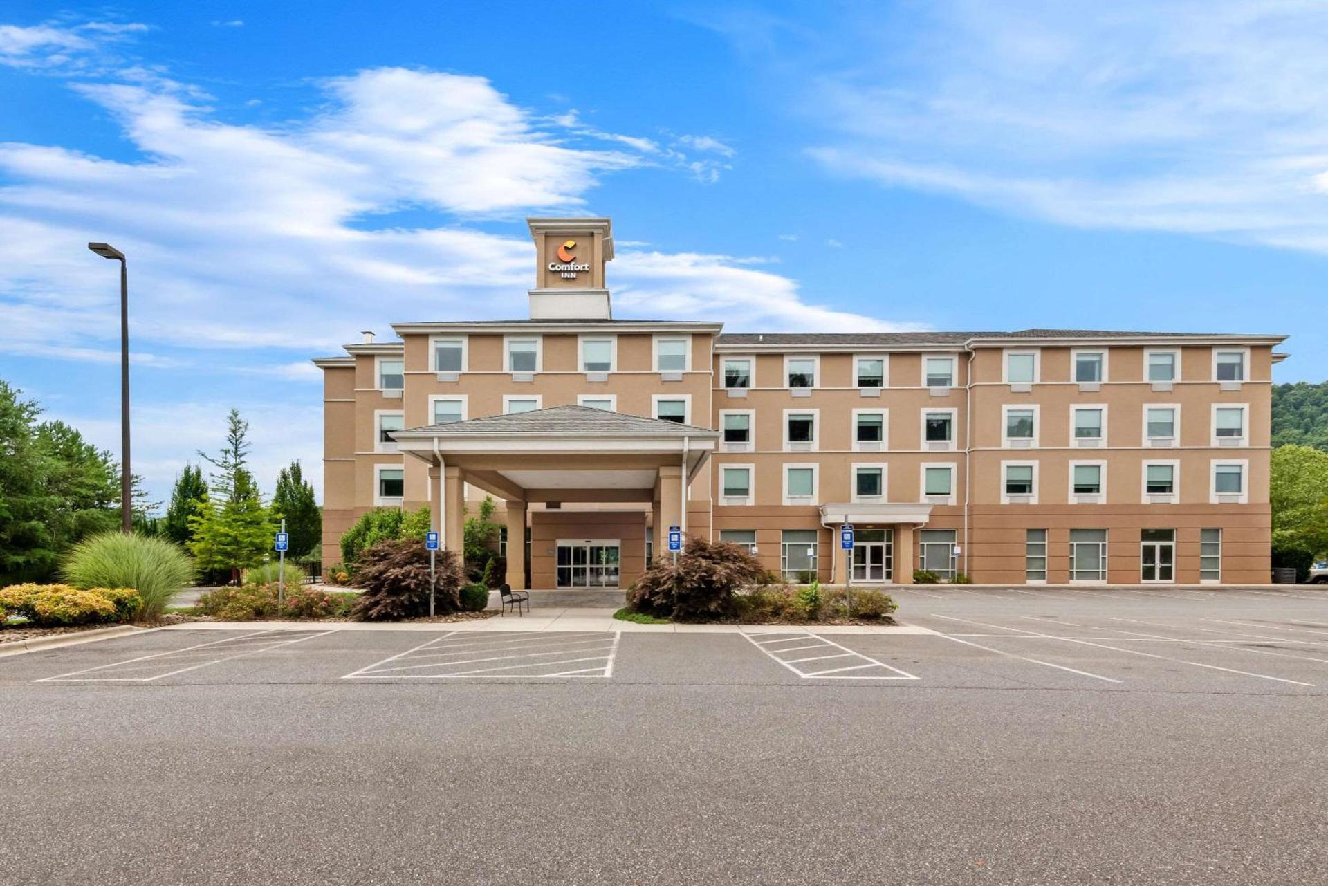 Comfort Inn Sylva - Cullowhee photo 10