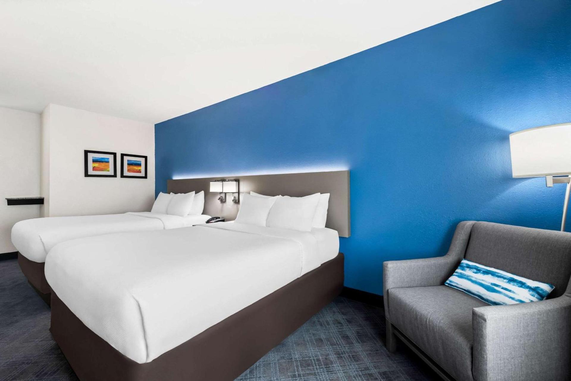 Comfort Inn Sylva - Cullowhee photo 25