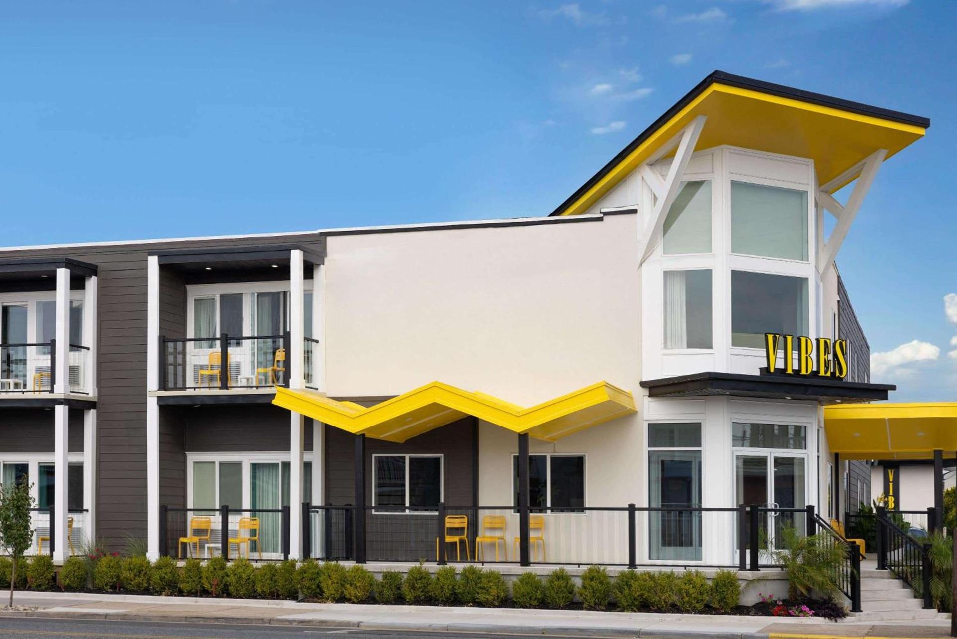 The Vibes Hotel, Trademark Collection by Wyndham photo 1