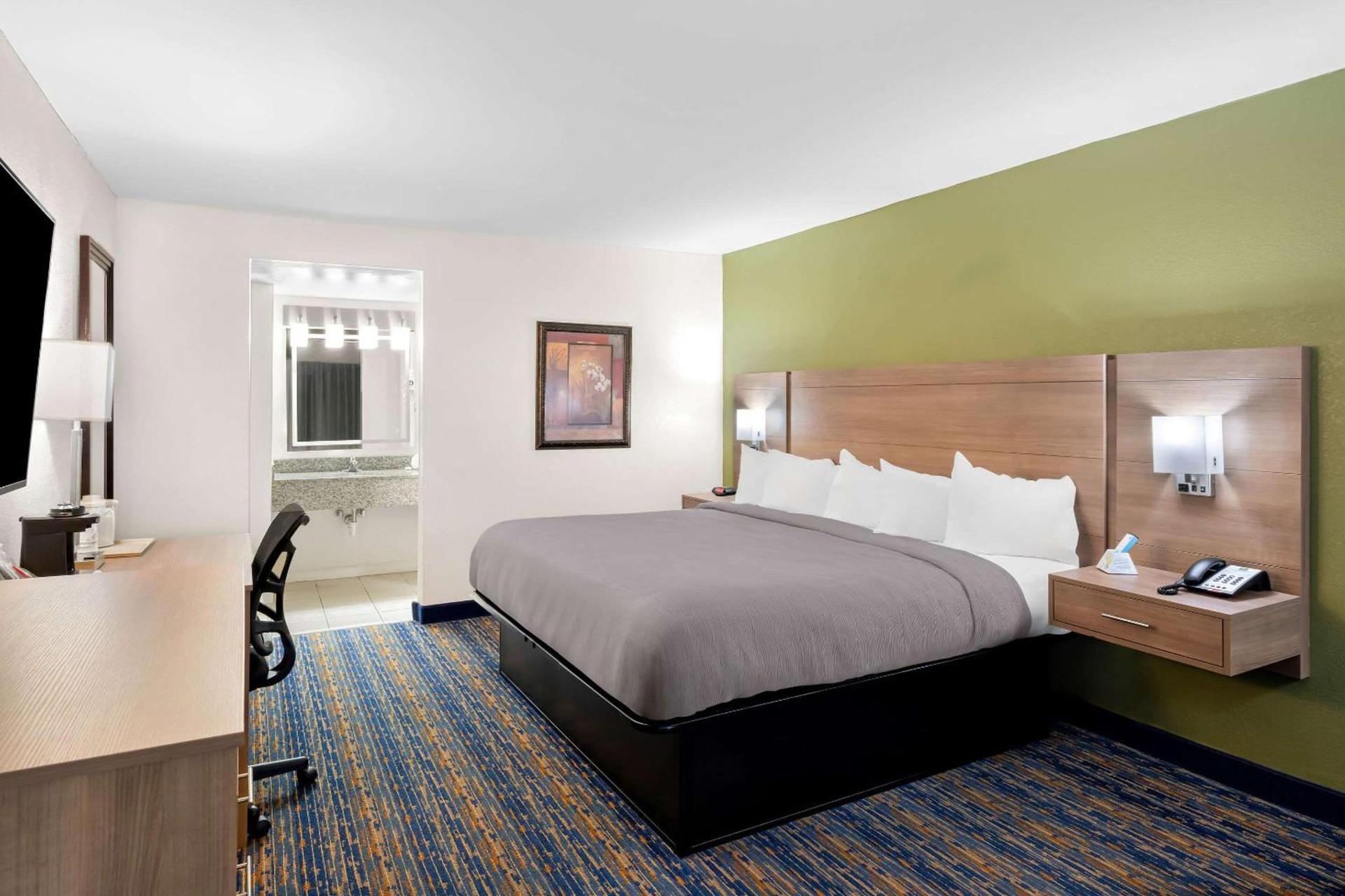 Quality Inn Luray photo 20