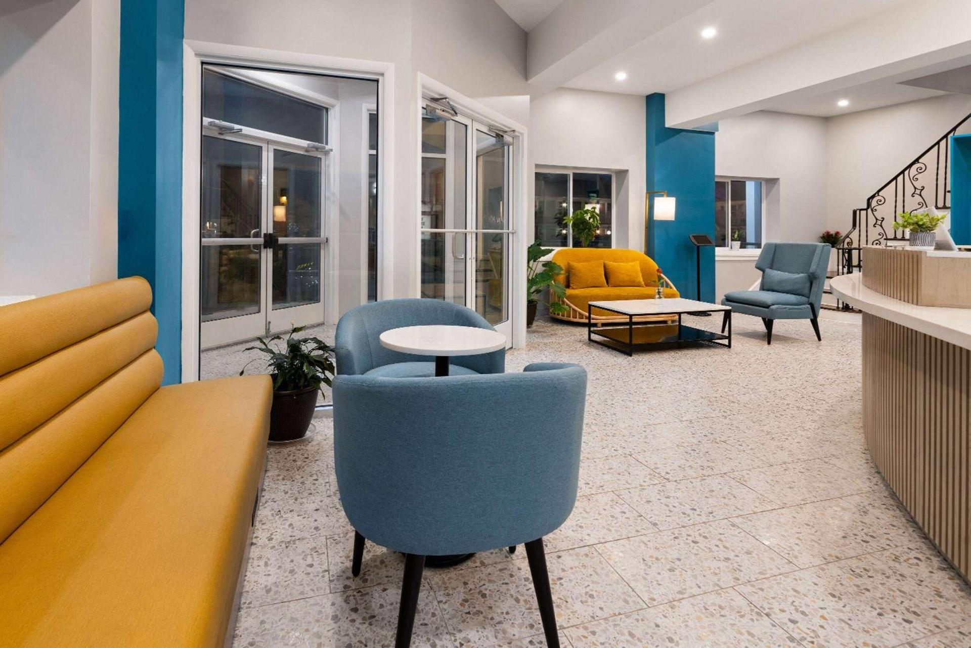 The Vibes Hotel, Trademark Collection by Wyndham photo 9