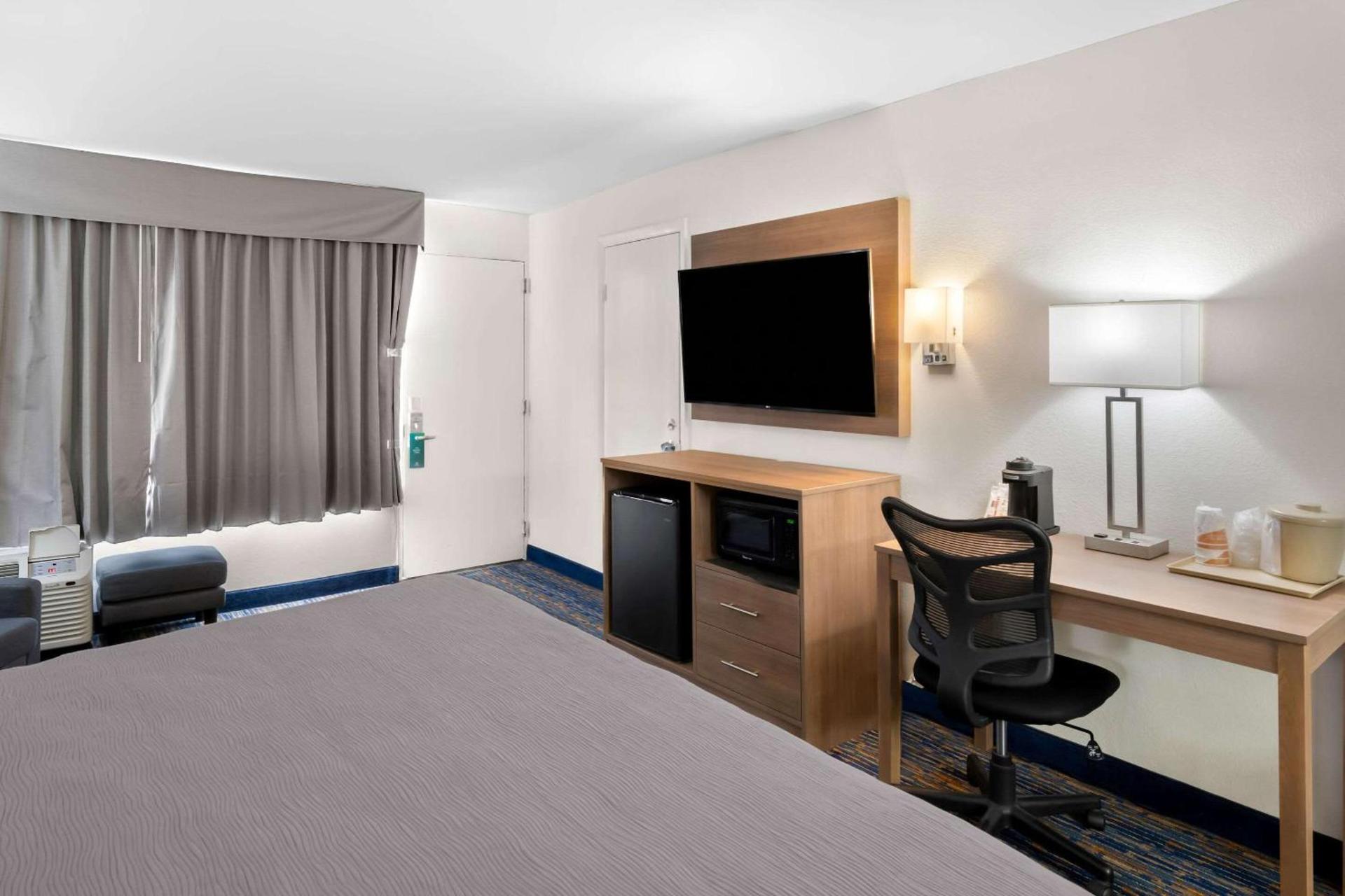 Quality Inn Luray photo 22