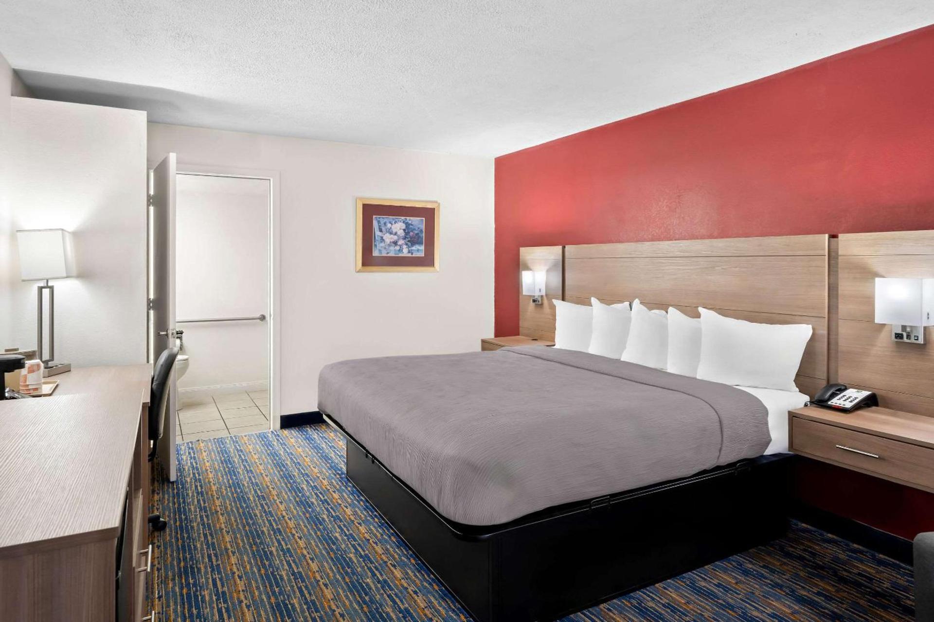 Quality Inn Luray photo 24
