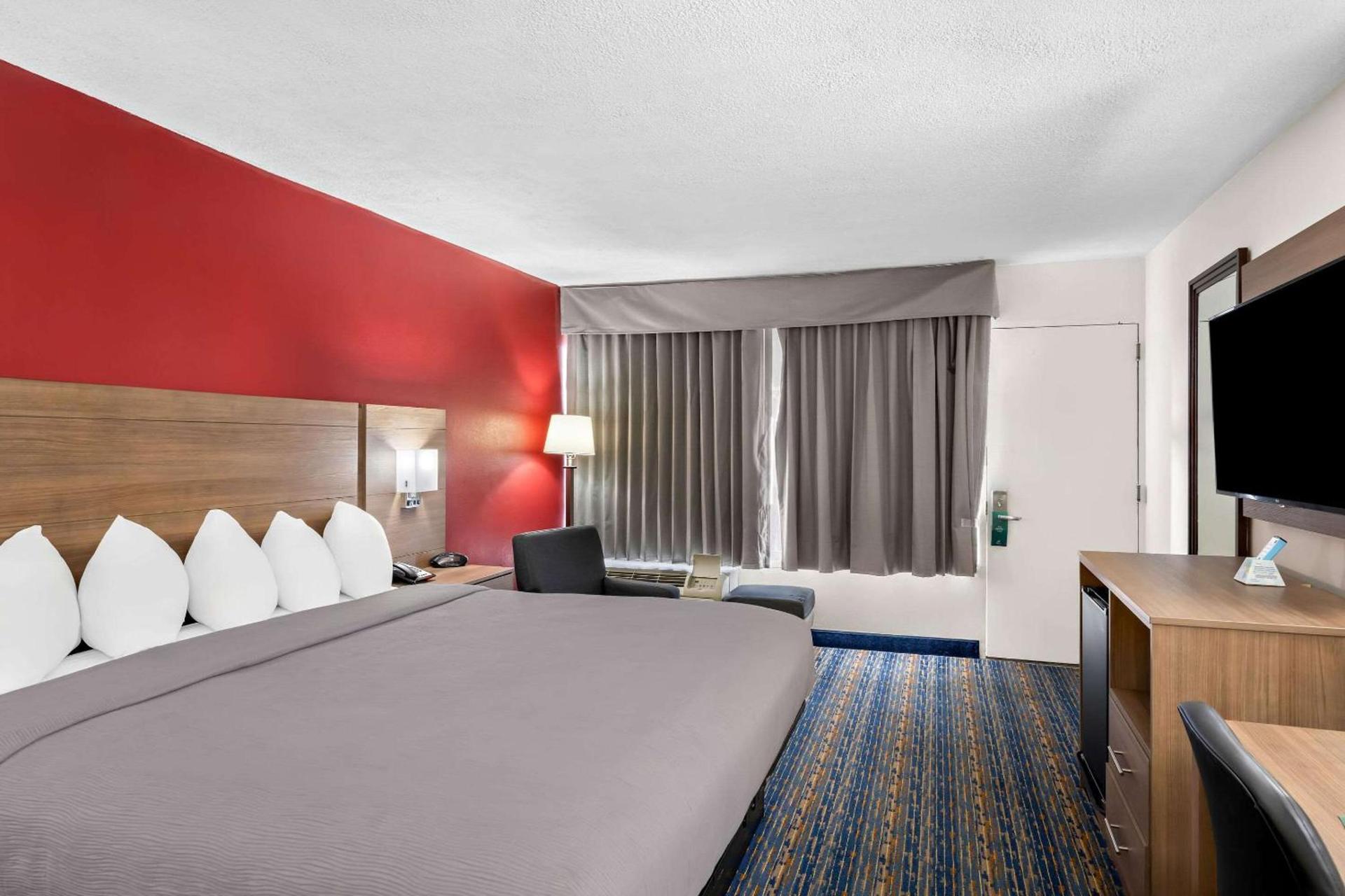 Quality Inn Luray photo 27