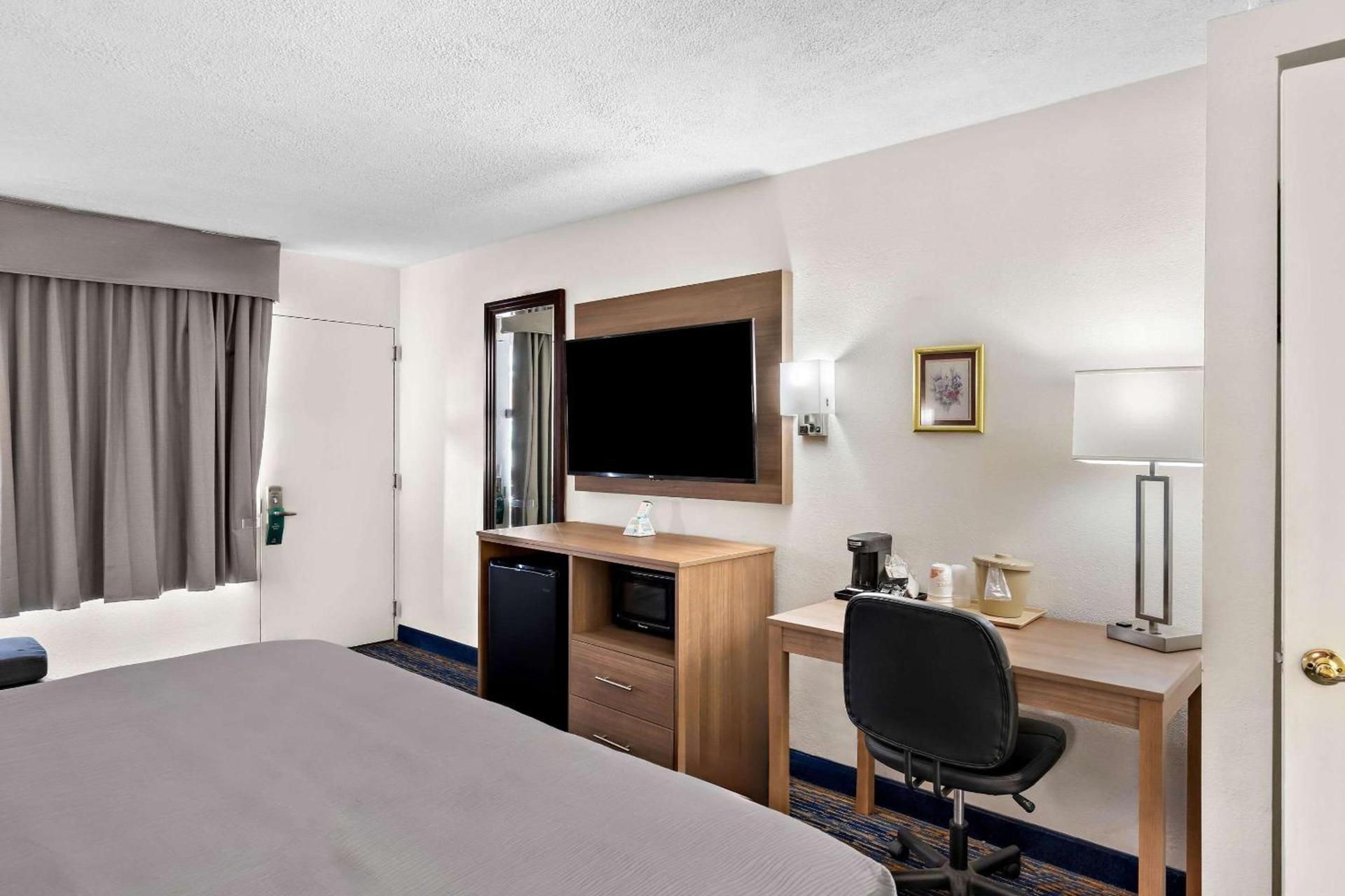 Quality Inn Luray photo 26