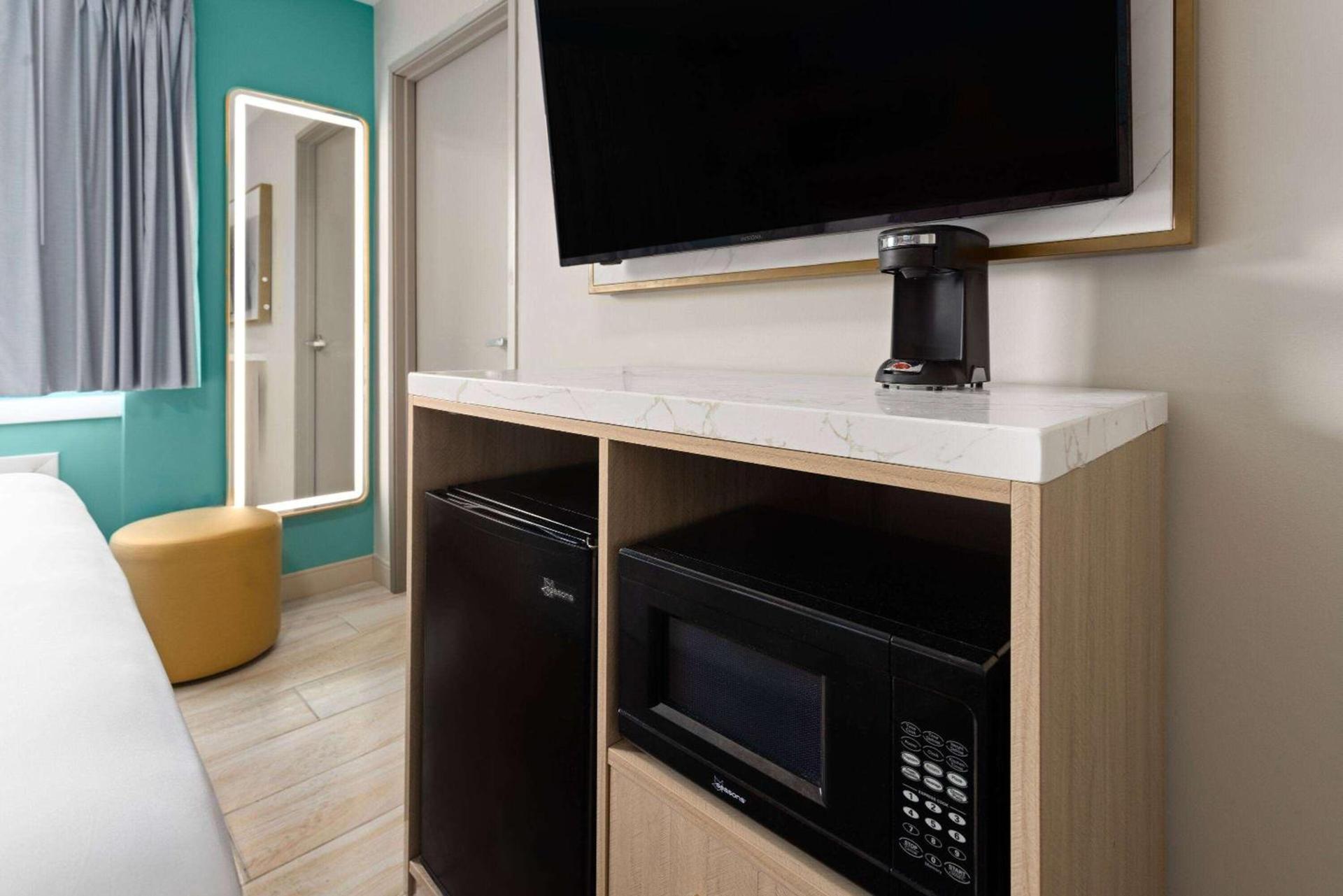 The Vibes Hotel, Trademark Collection by Wyndham photo 19