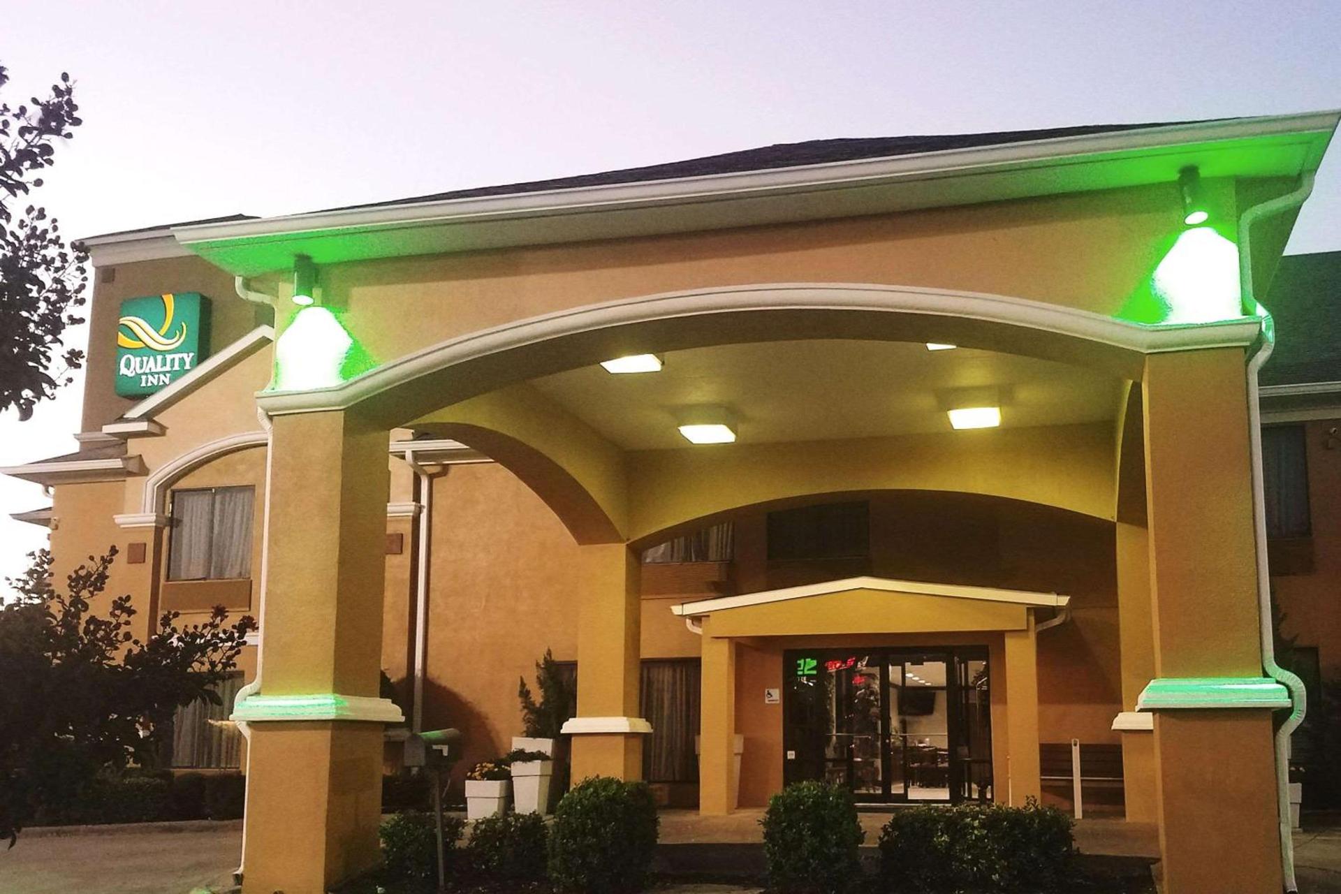 Quality Inn Hillsboro I-35 photo 2