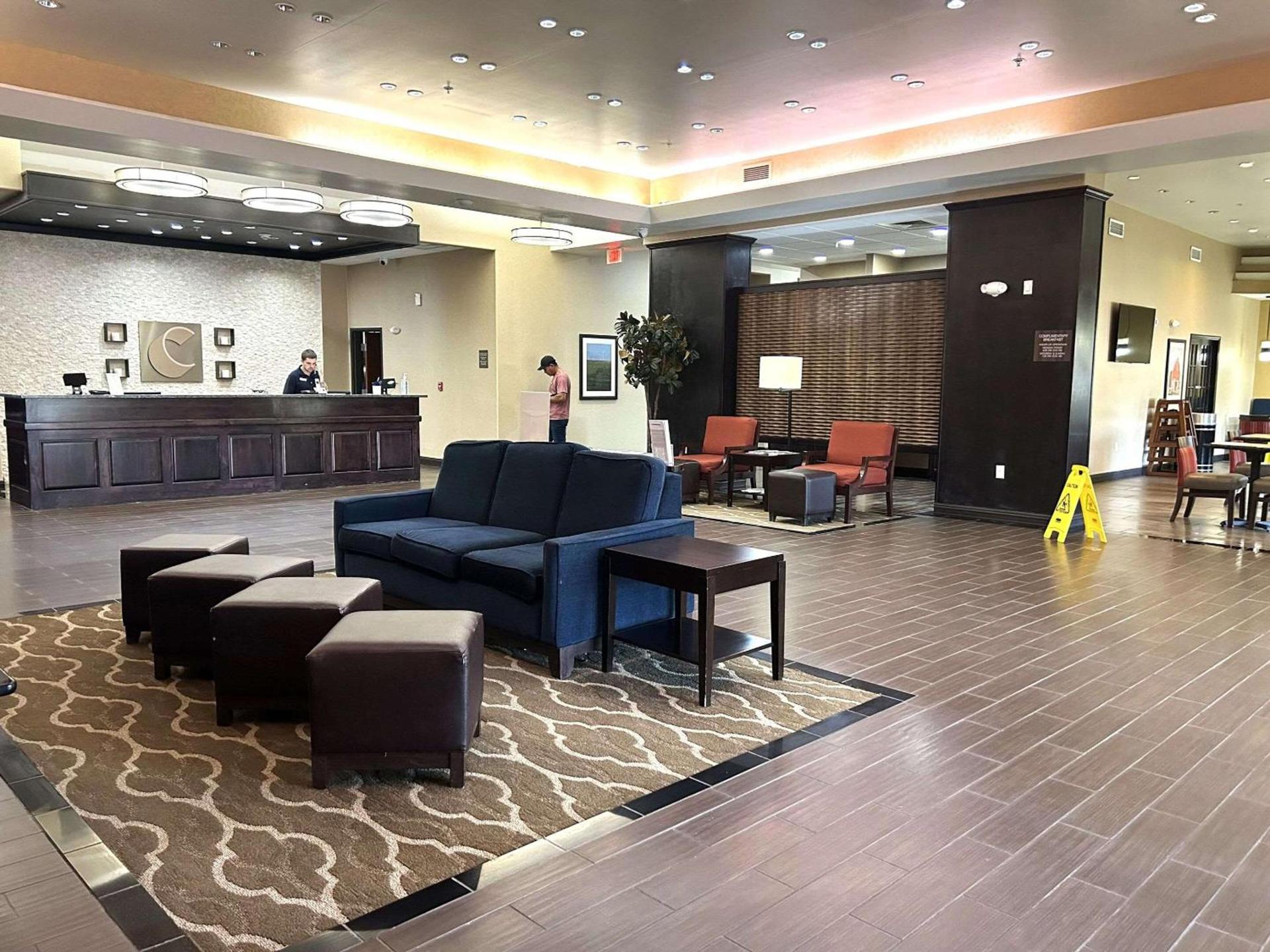 Comfort Inn & Suites Shawnee - Kansas City photo 5