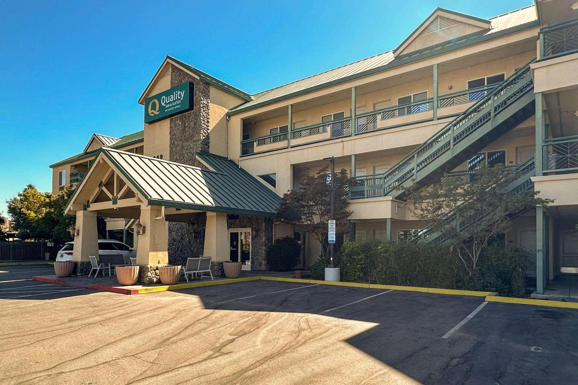 Quality Inn & Suites Livermore Wine Country photo 2