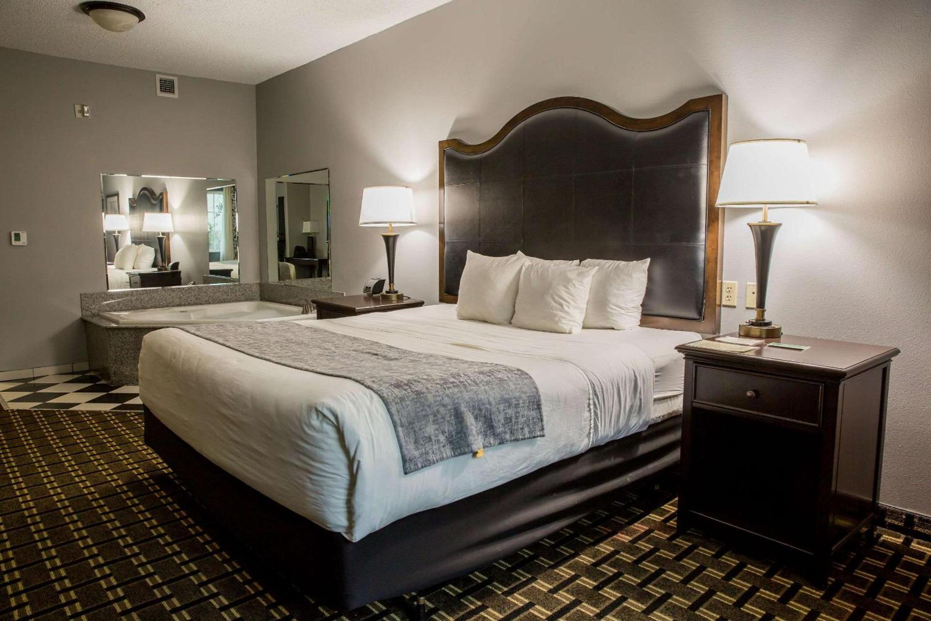 Evangeline Downs Hotel, an Ascend Collection Hotel photo 25