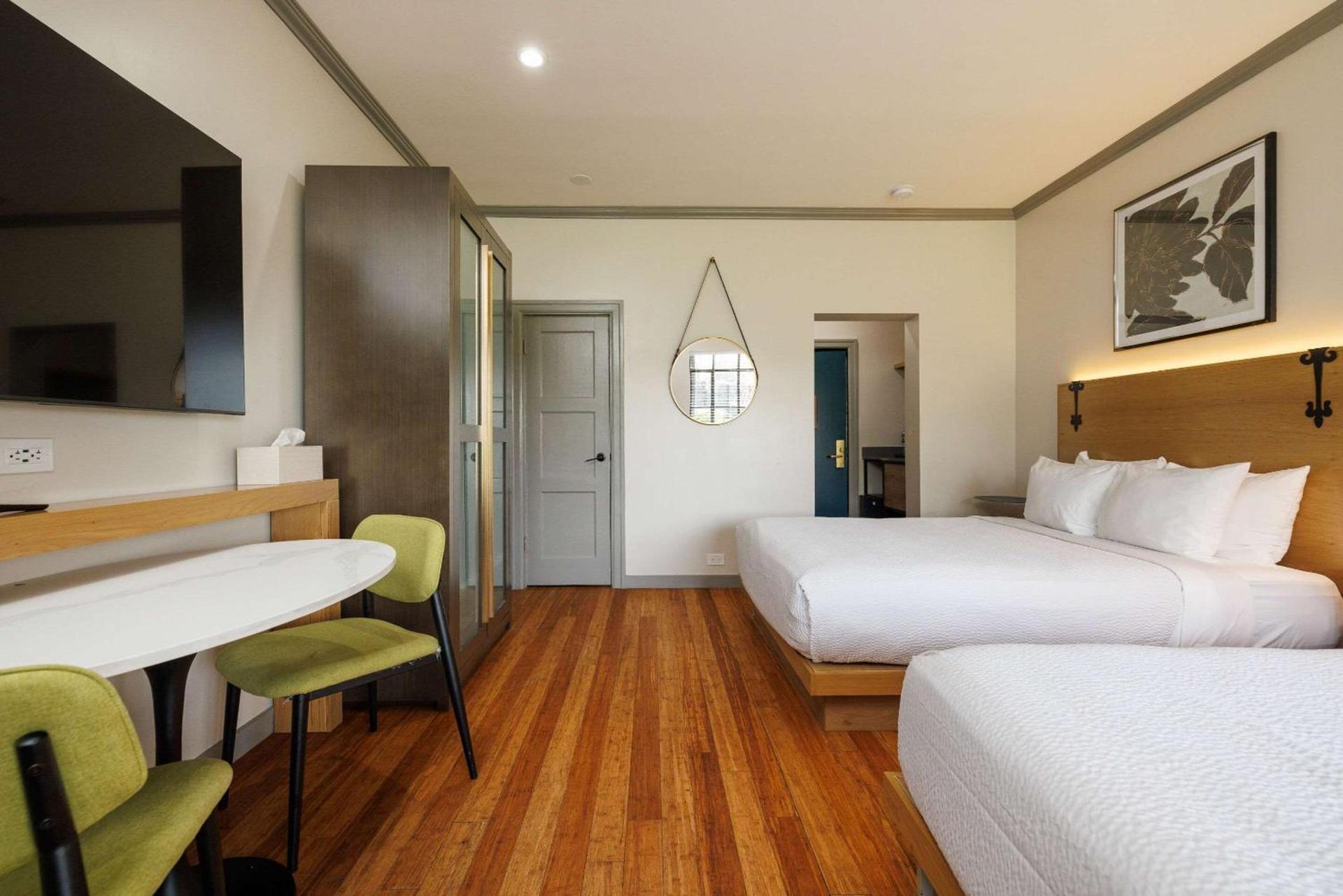 Inn Marin and Suites, an Ascend Collection Hotel photo 57