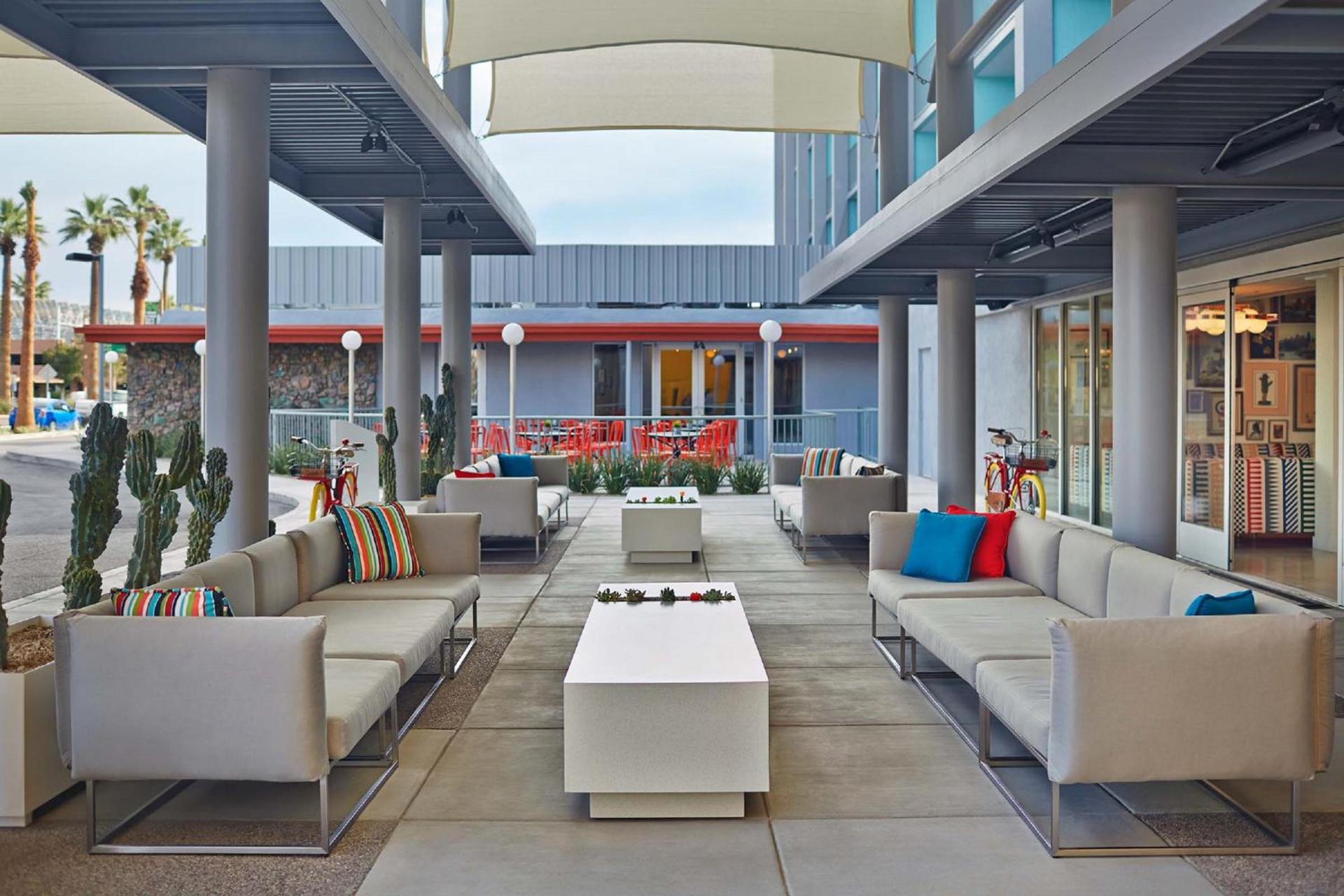 Graduate by Hilton Tempe photo 5