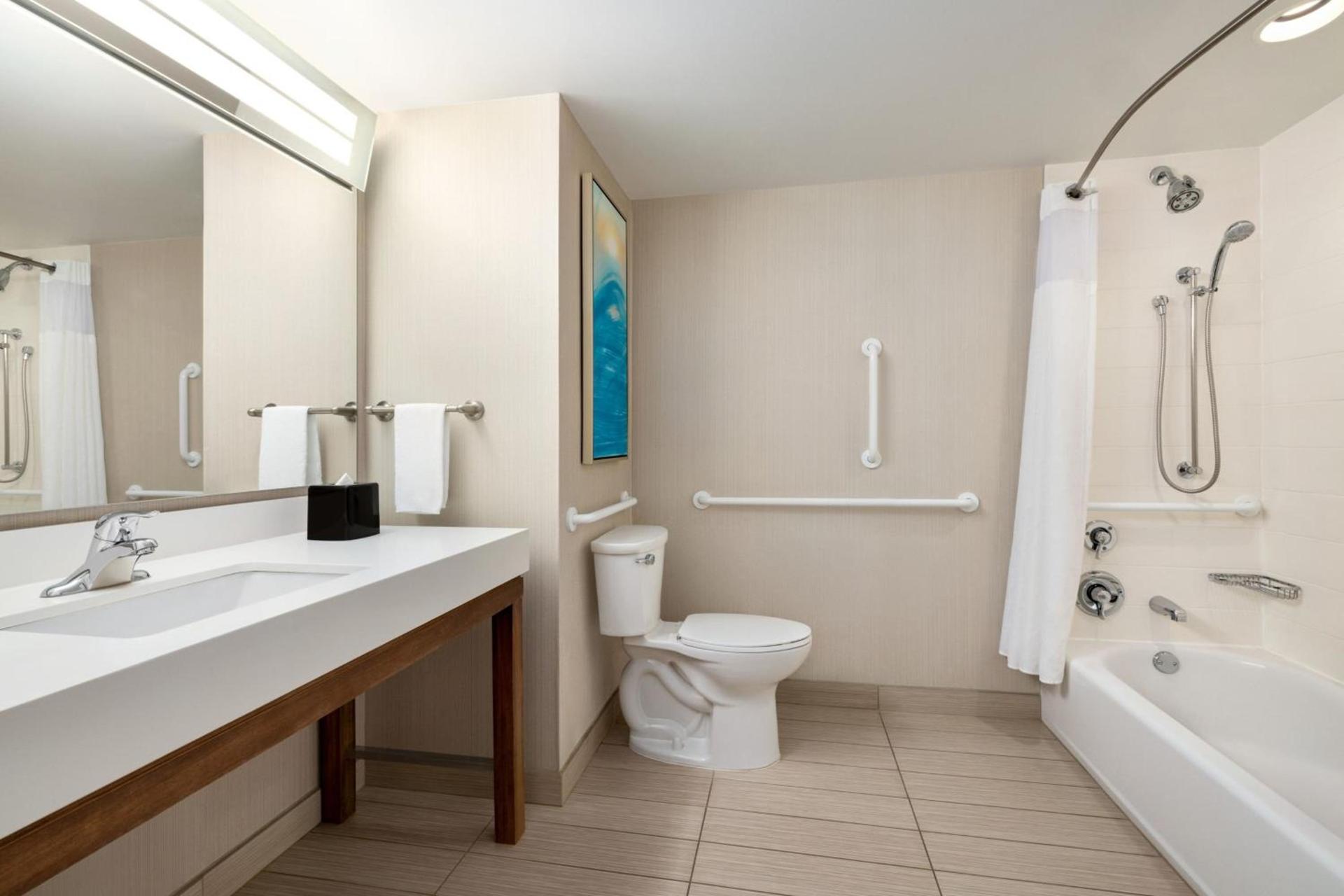 Courtyard by Marriott Wilkes-Barre Arena photo 11