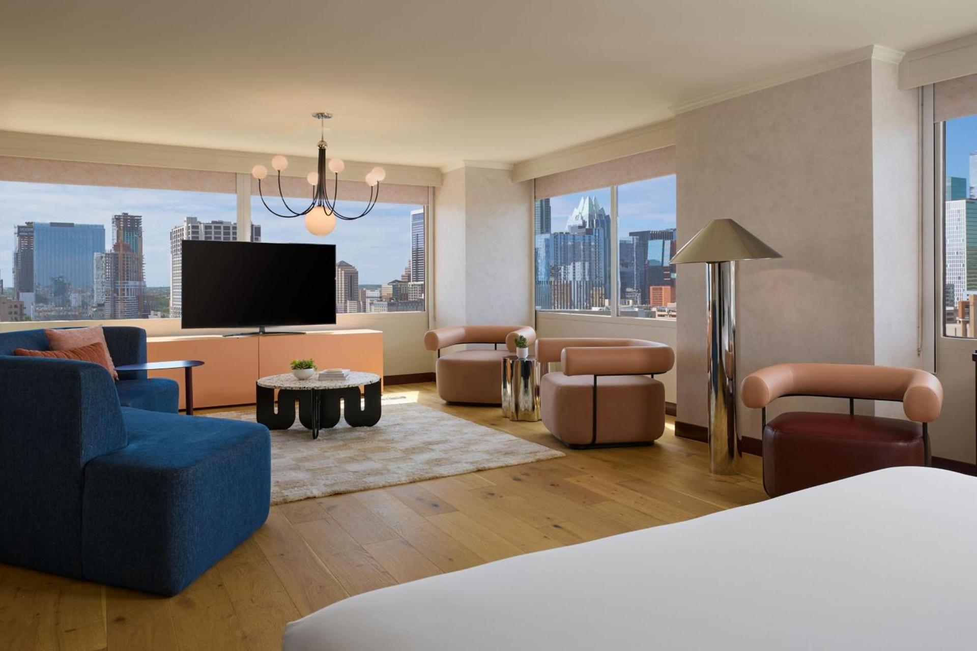 Renaissance Austin Downtown Hotel photo 69