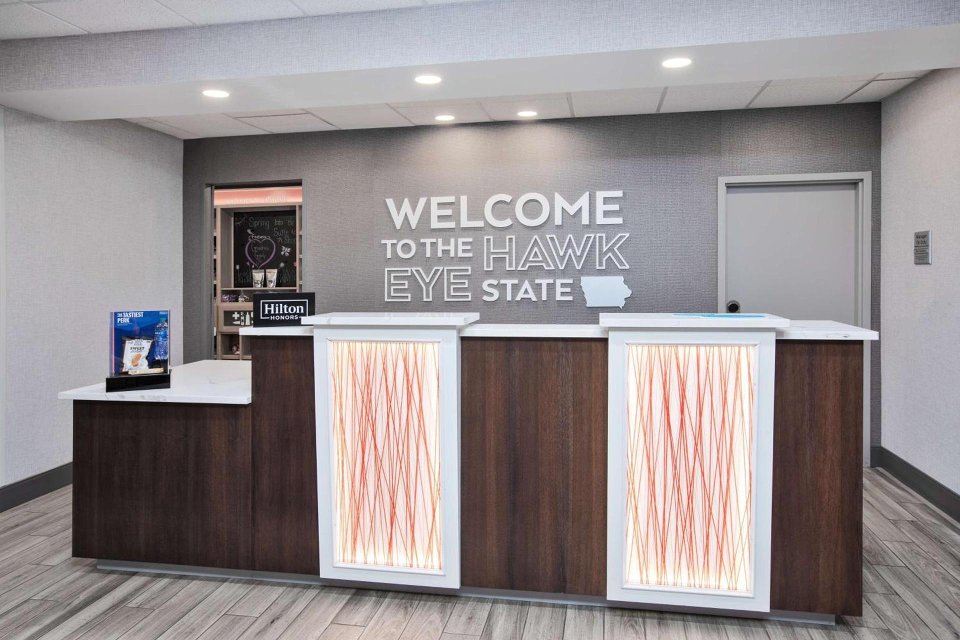 Hampton Inn Clinton photo 9