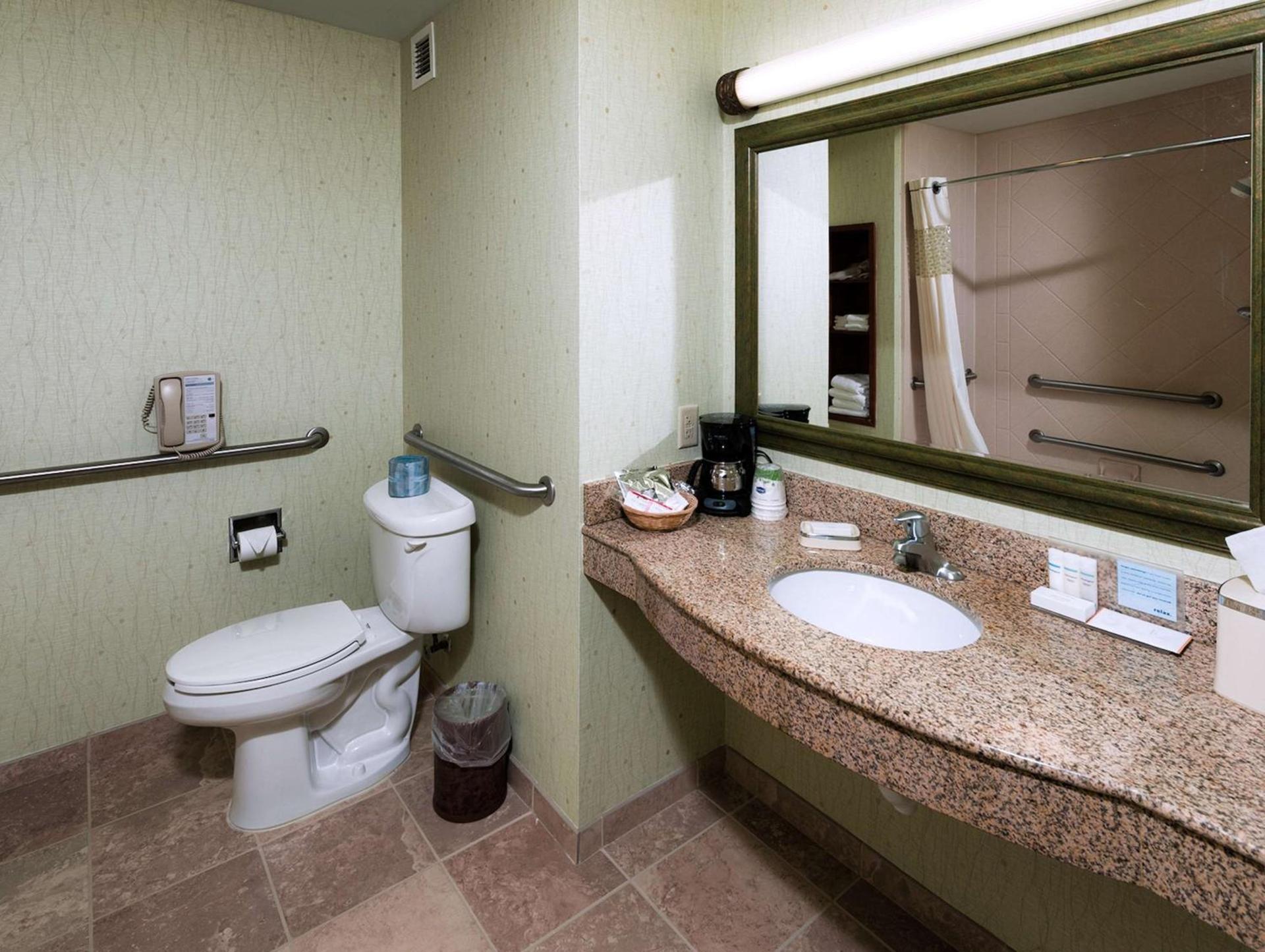 Hampton Inn & Suites Rockland photo 37