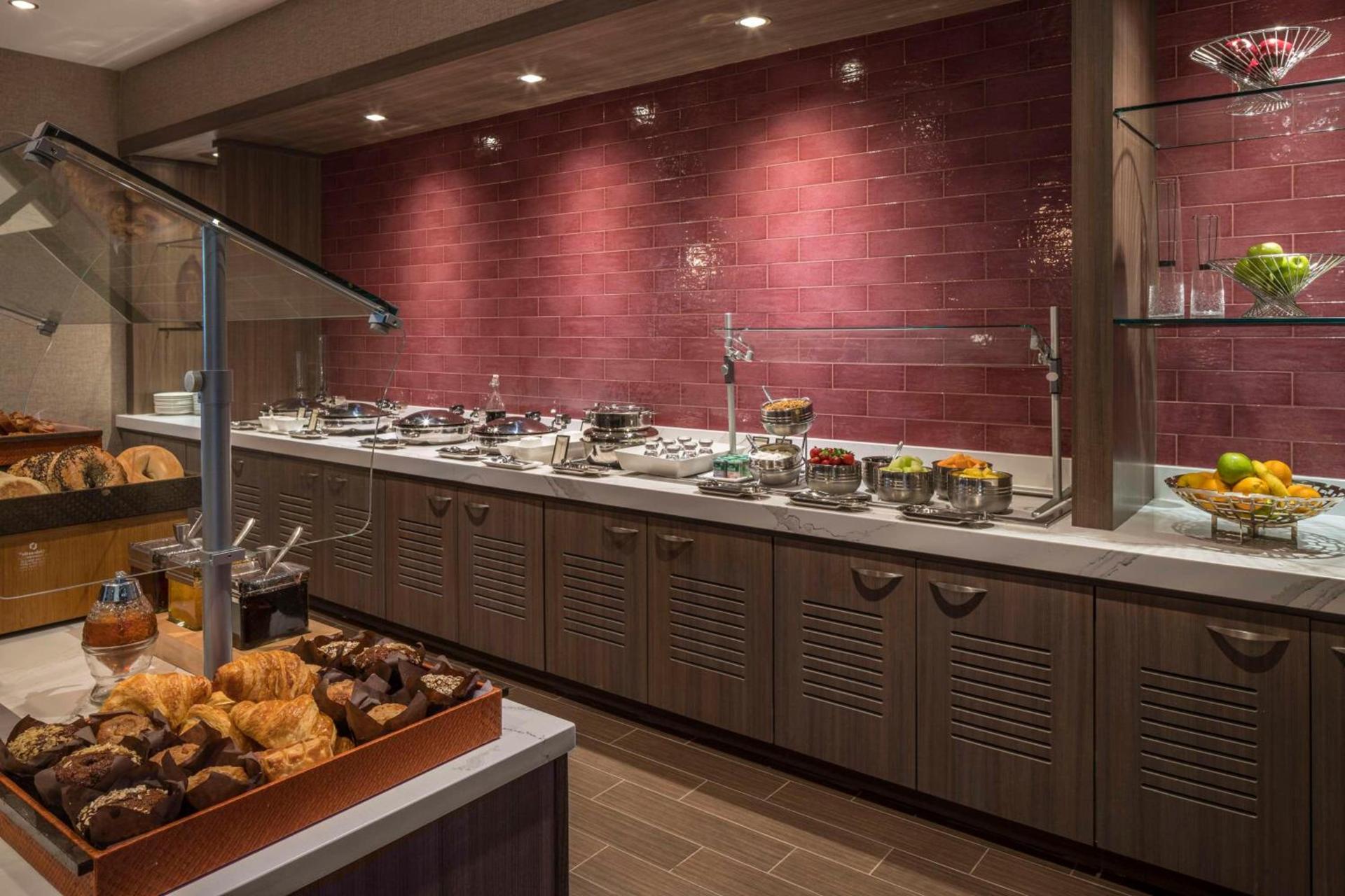 Hilton Washington DC/Rockville Hotel & Executive Meeting Center photo 15
