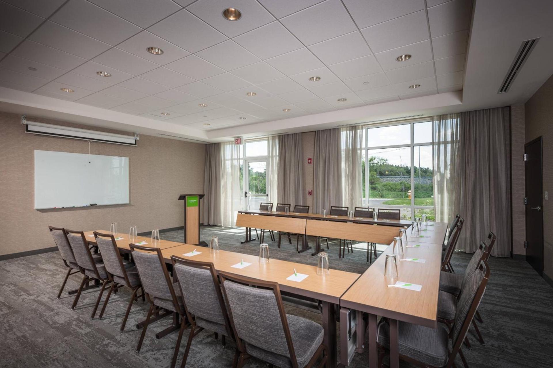 Courtyard by Marriott Boston Littleton photo 34