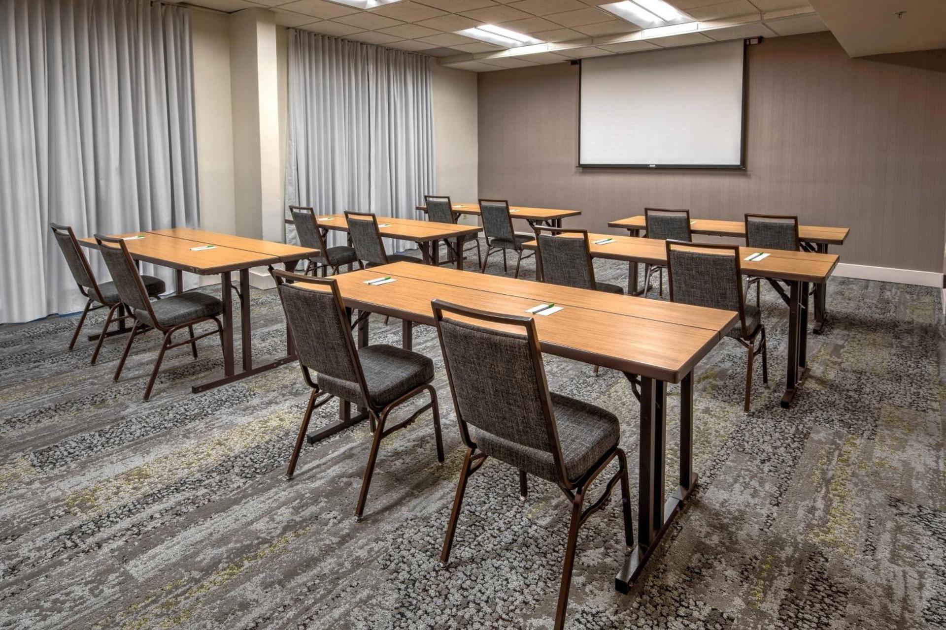 Courtyard by Marriott Nashville Vanderbilt West End photo 40