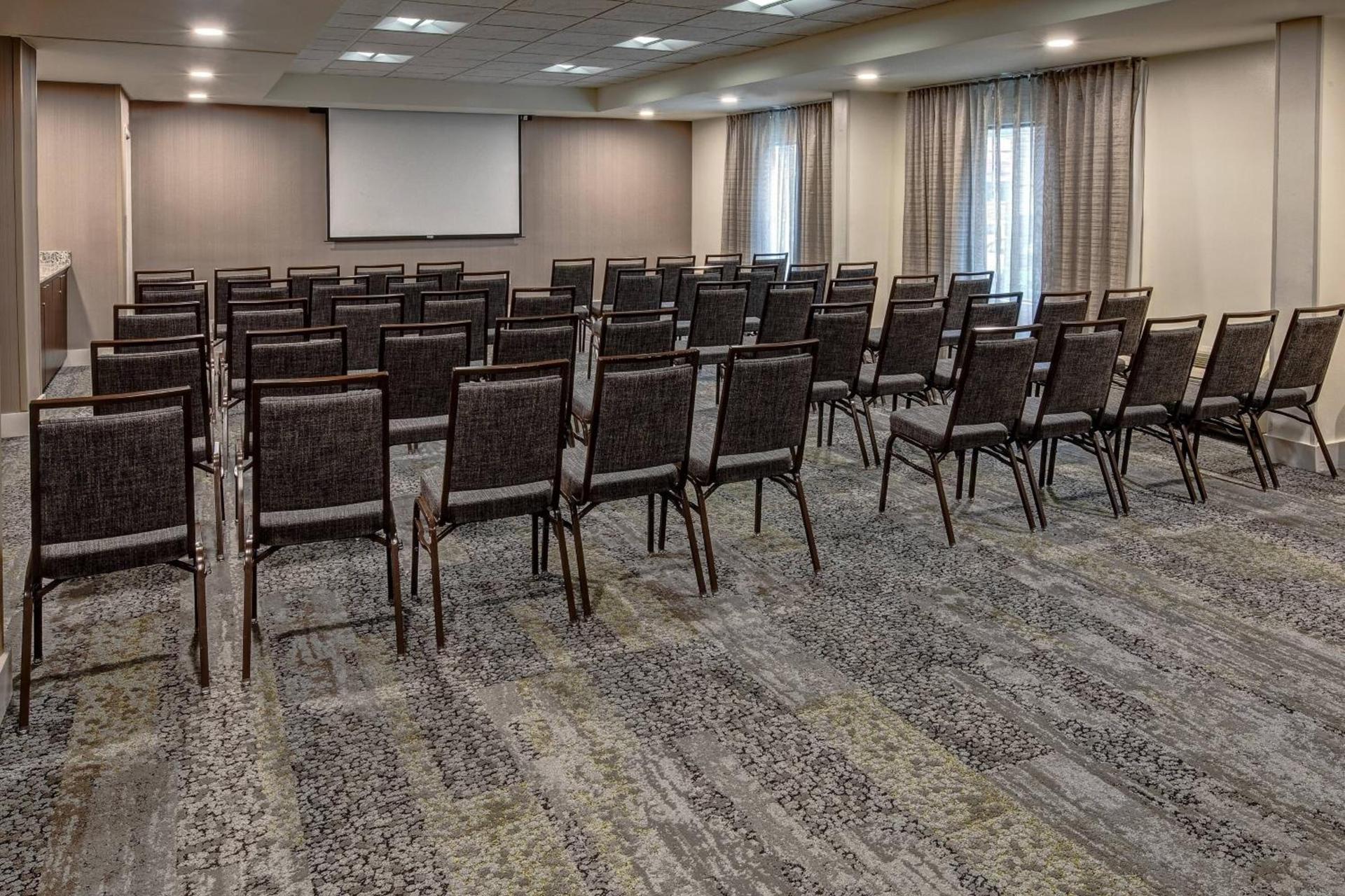 Courtyard by Marriott Nashville Vanderbilt West End photo 43
