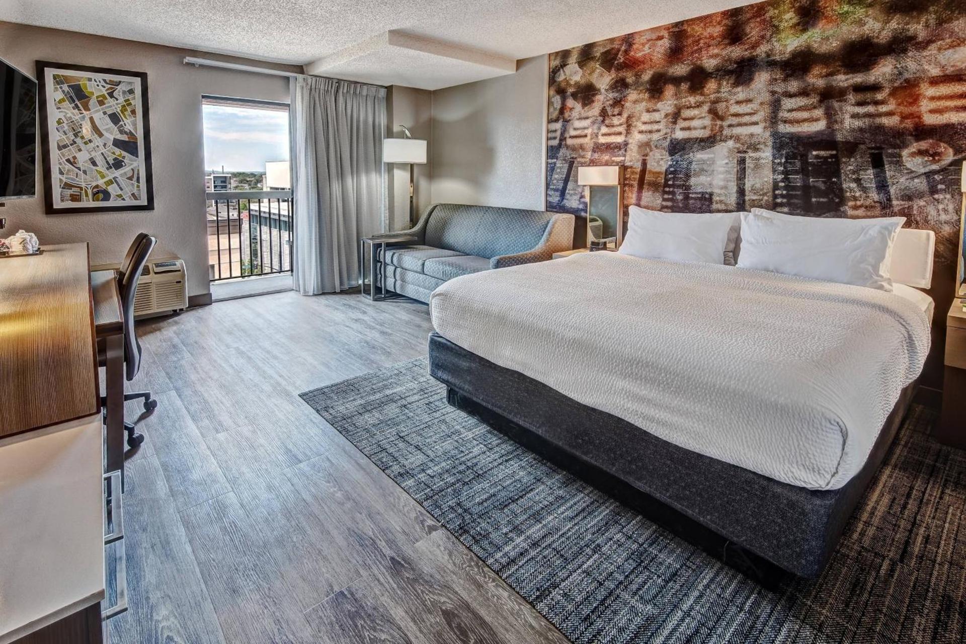 Courtyard by Marriott Nashville Vanderbilt West End photo 8