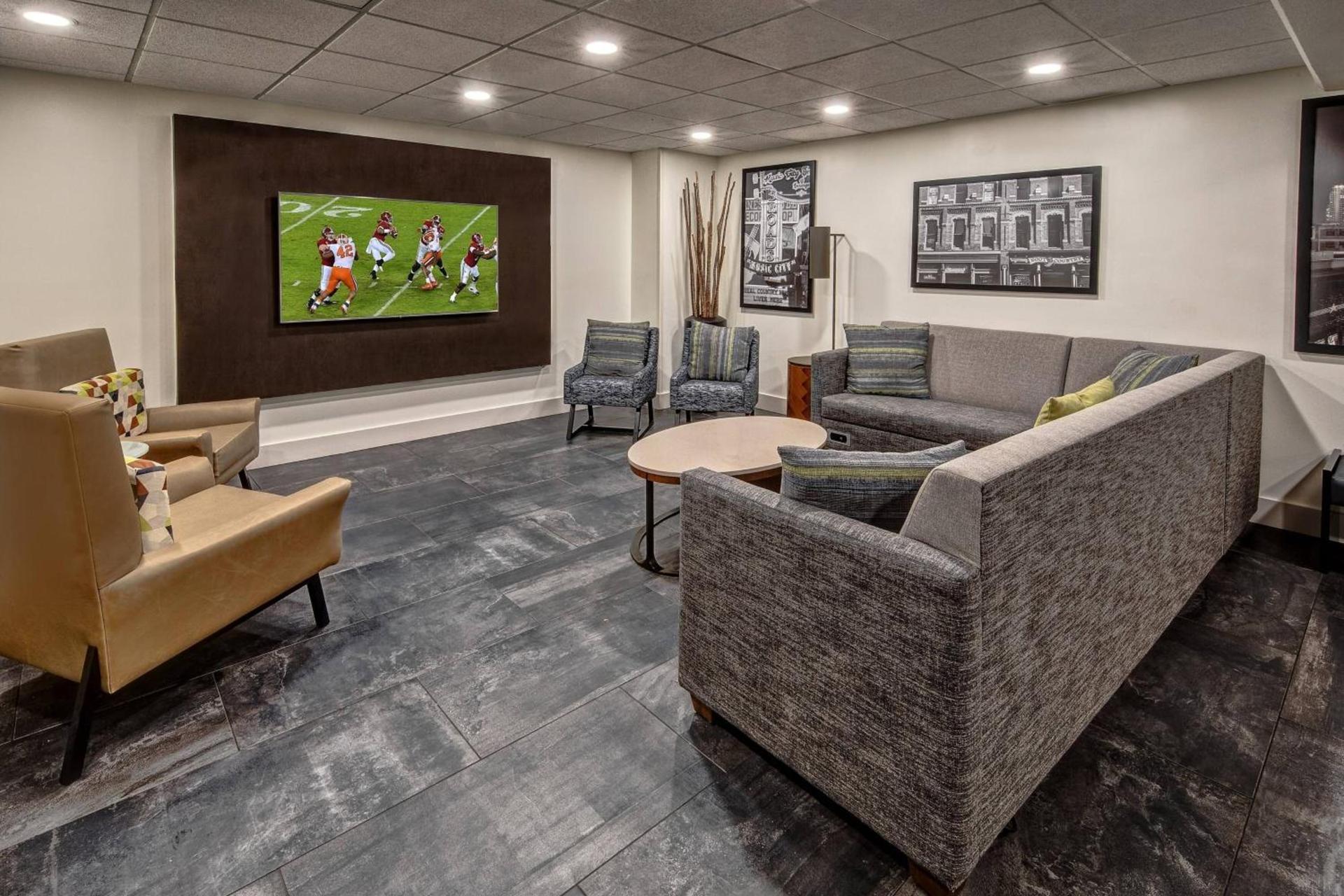 Courtyard by Marriott Nashville Vanderbilt West End photo 5