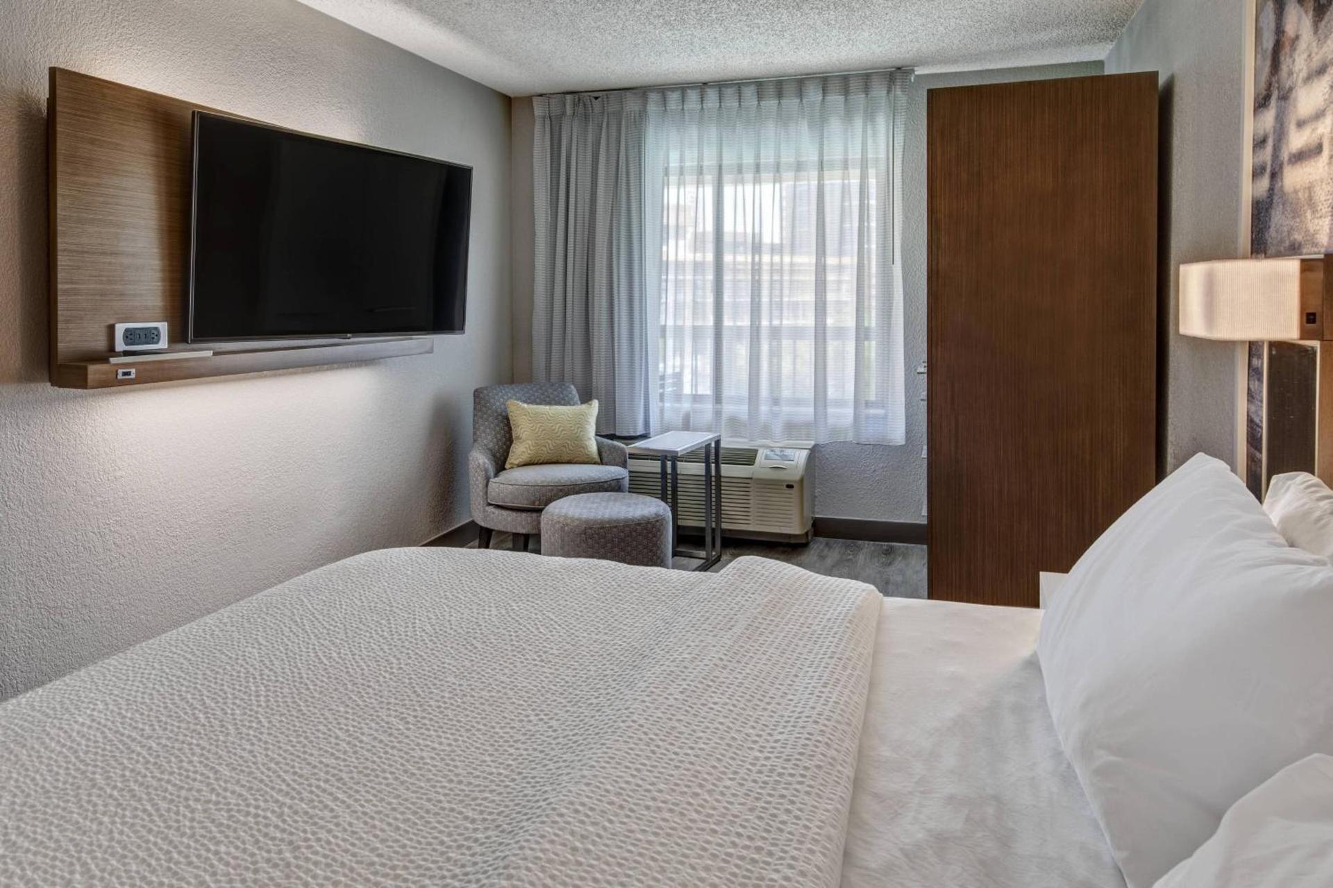 Courtyard by Marriott Nashville Vanderbilt West End photo 22