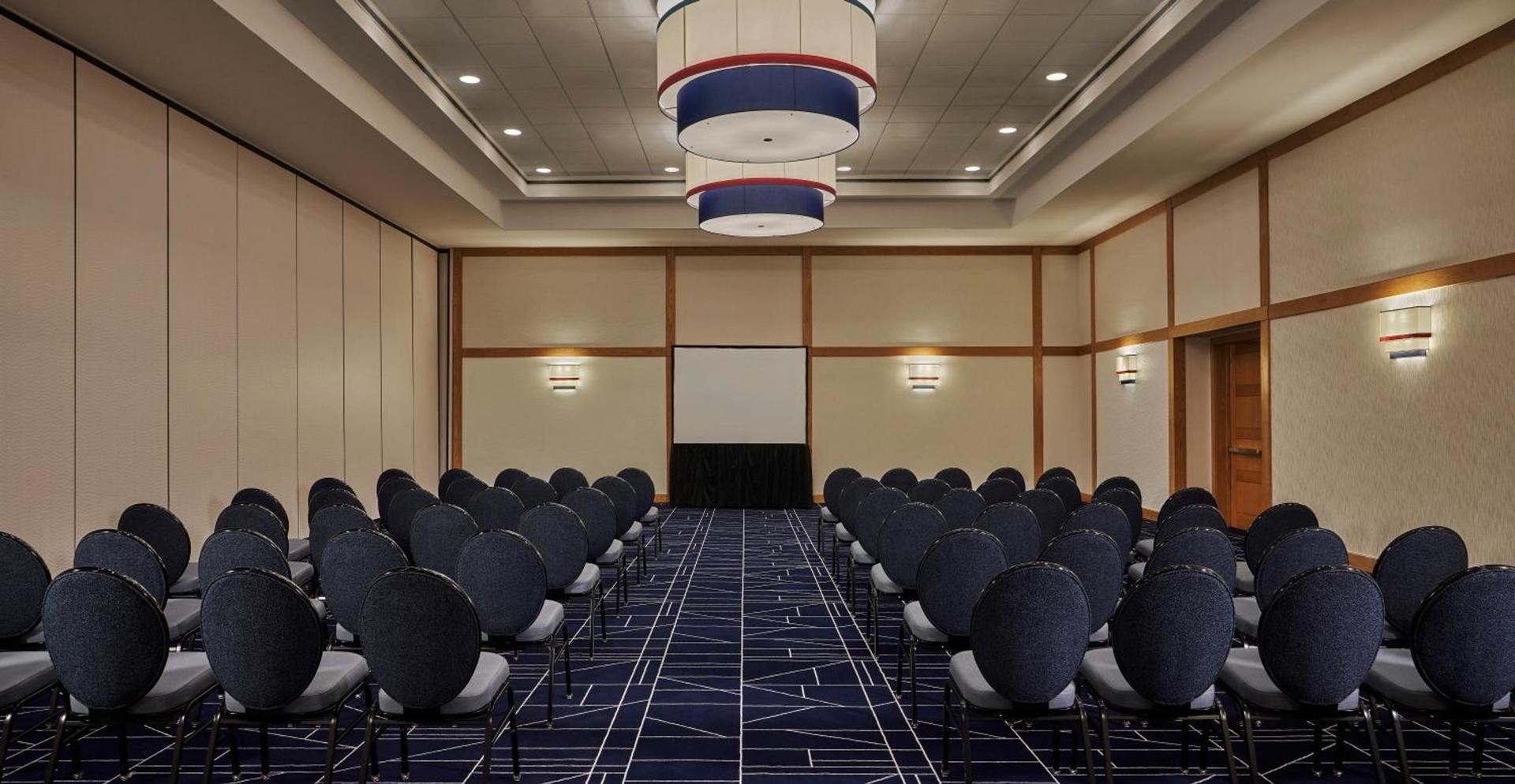 Graduate by Hilton Cincinnati photo 9