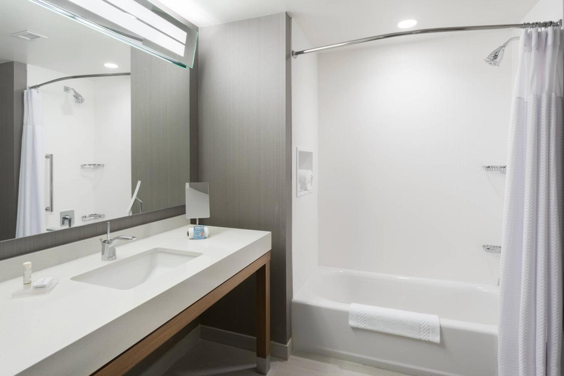 Courtyard by Marriott Ruston photo 13