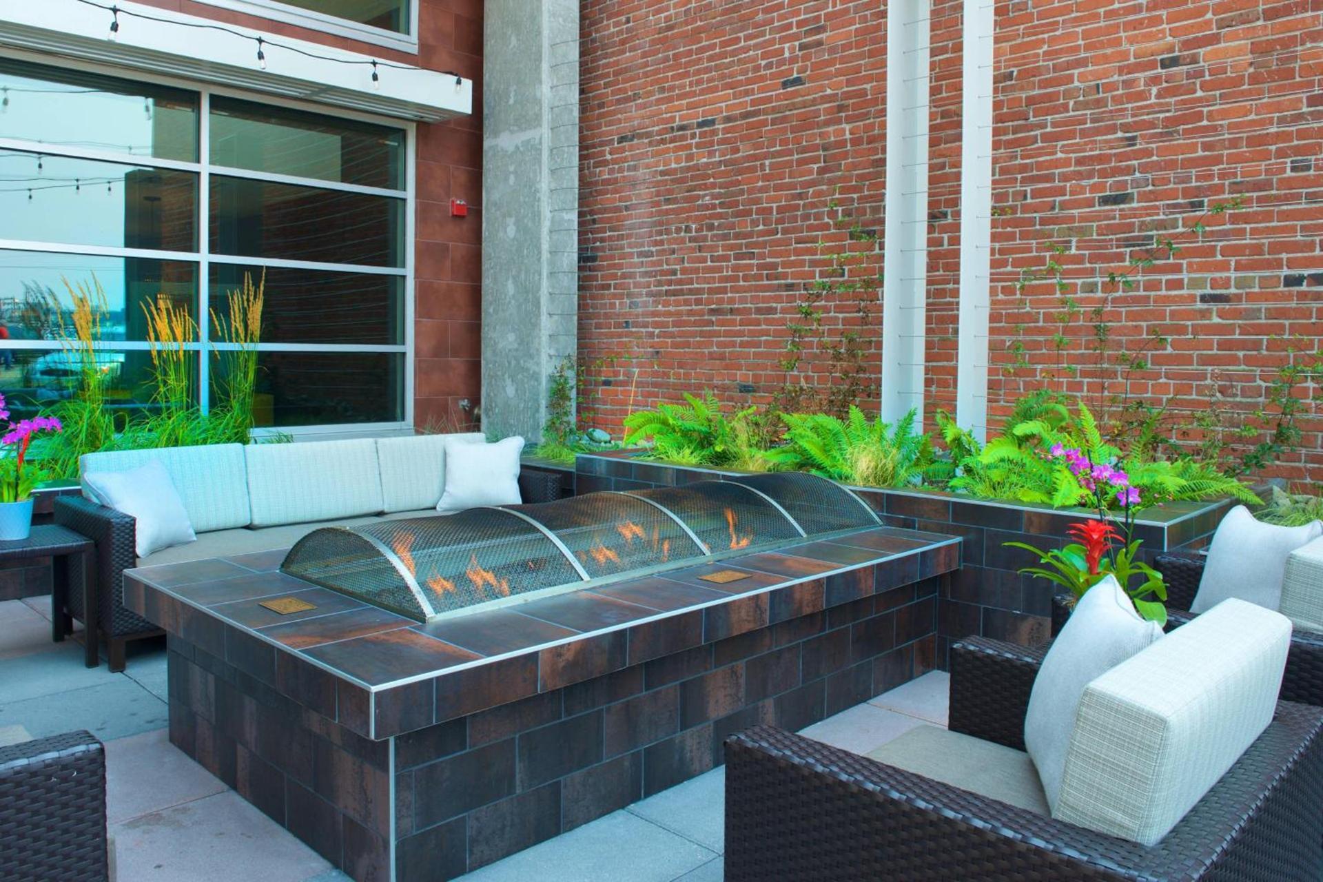 Courtyard by Marriott Seattle Everett Downtown — hotel in Everett