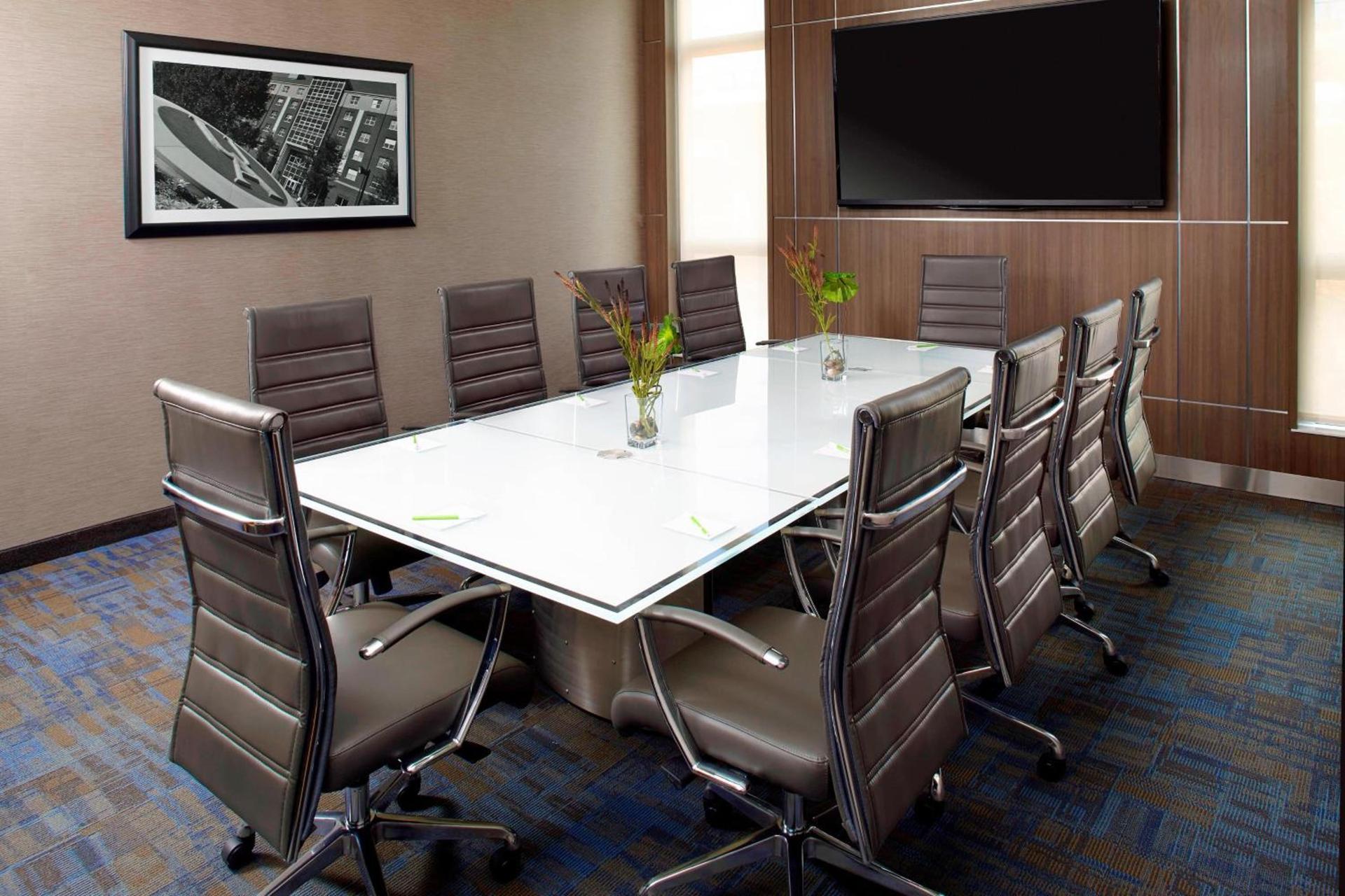 Courtyard by Marriott Akron Downtown photo 34